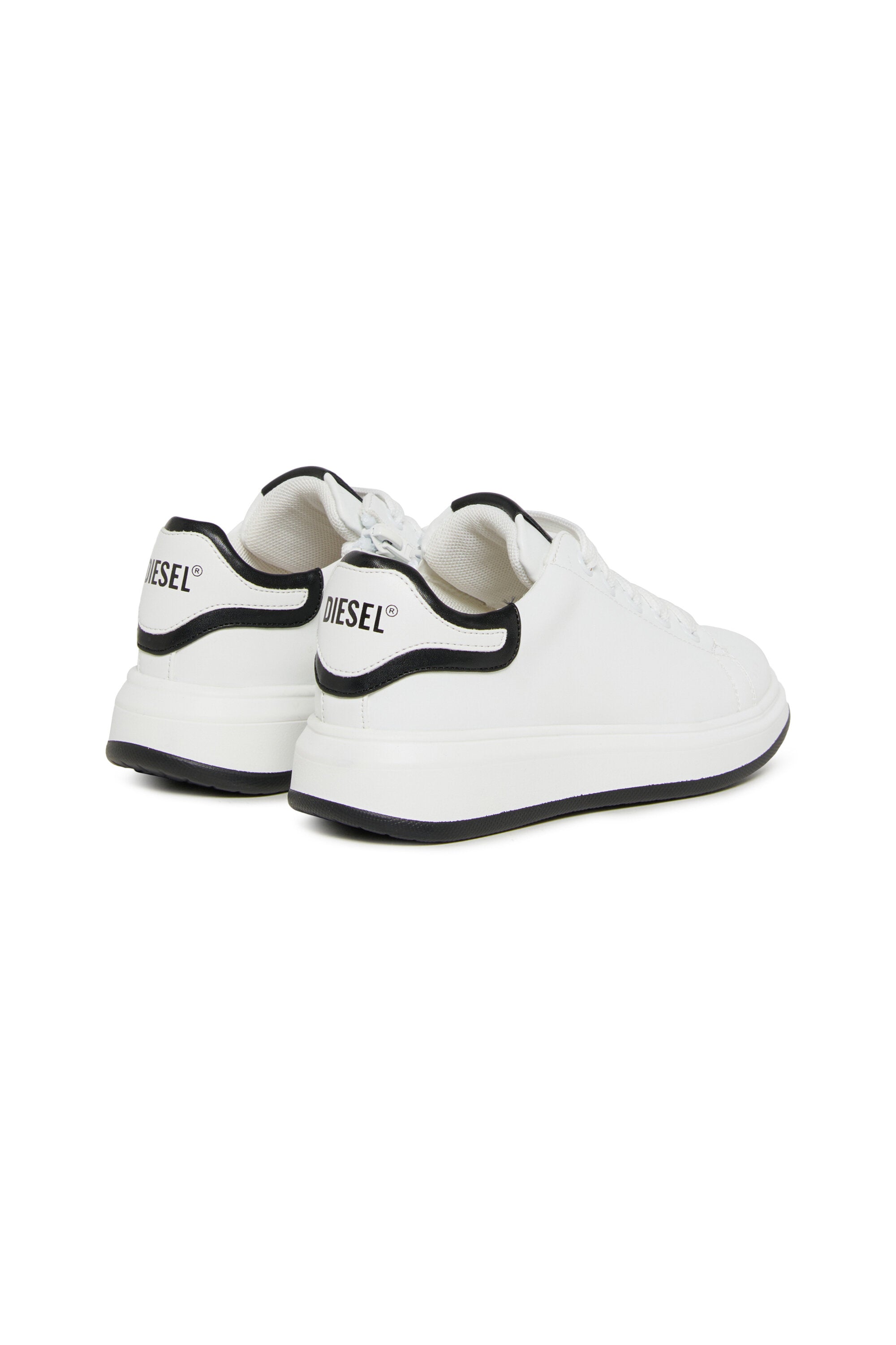 Zapatillas con logotipo