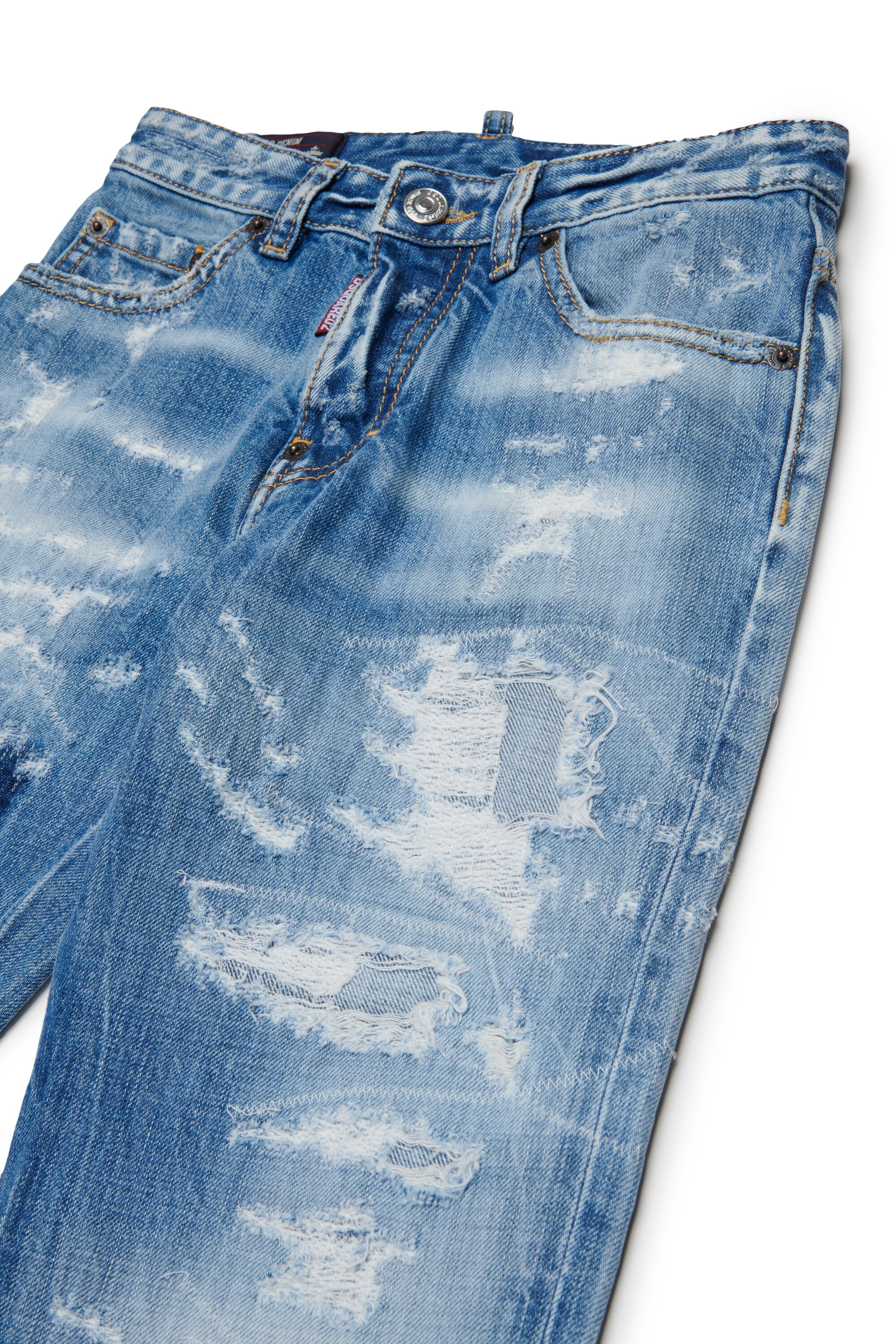 Straight-leg jeans in light blue wash - 642