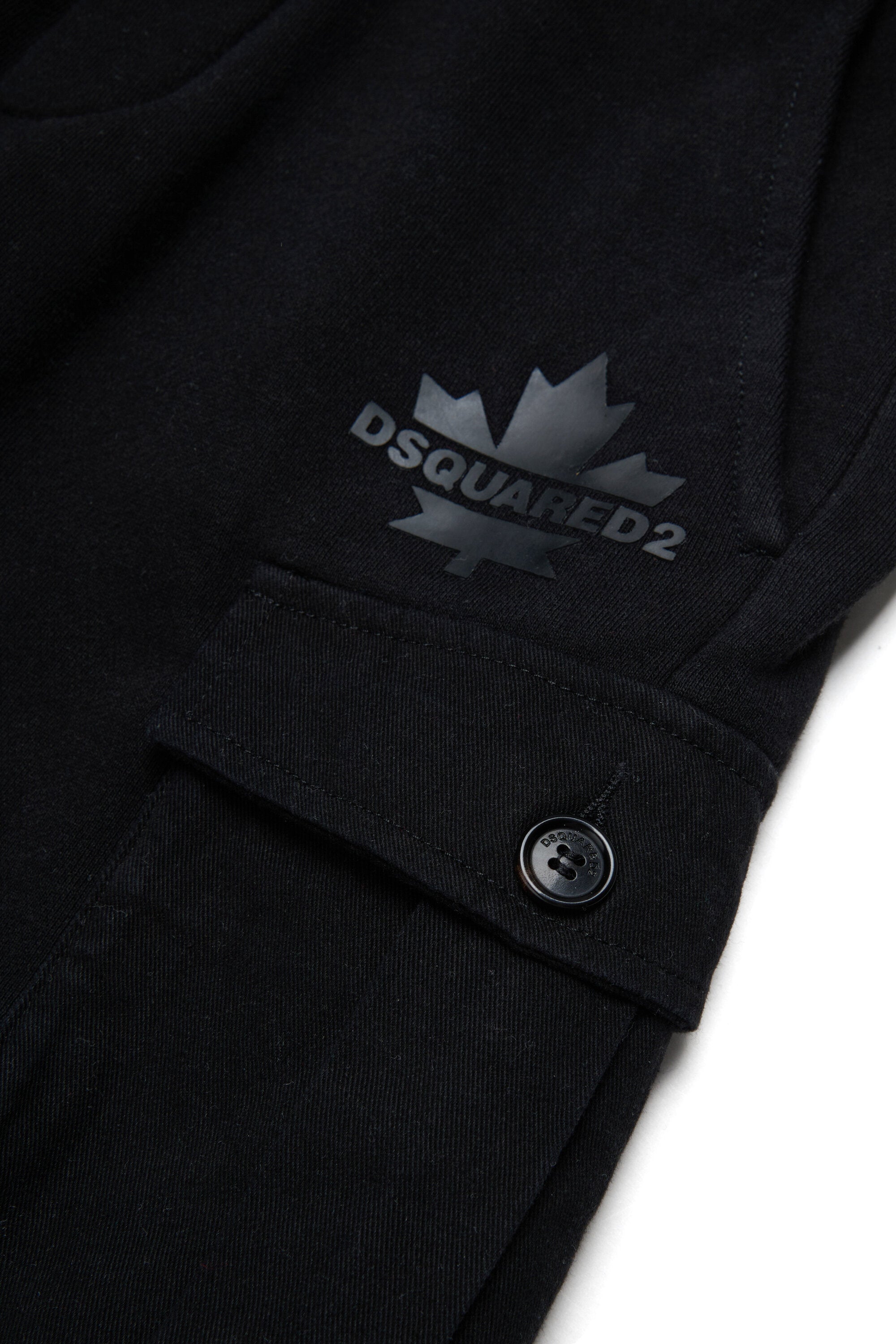 Pantalones cortos de felpa con Maple Leaf
