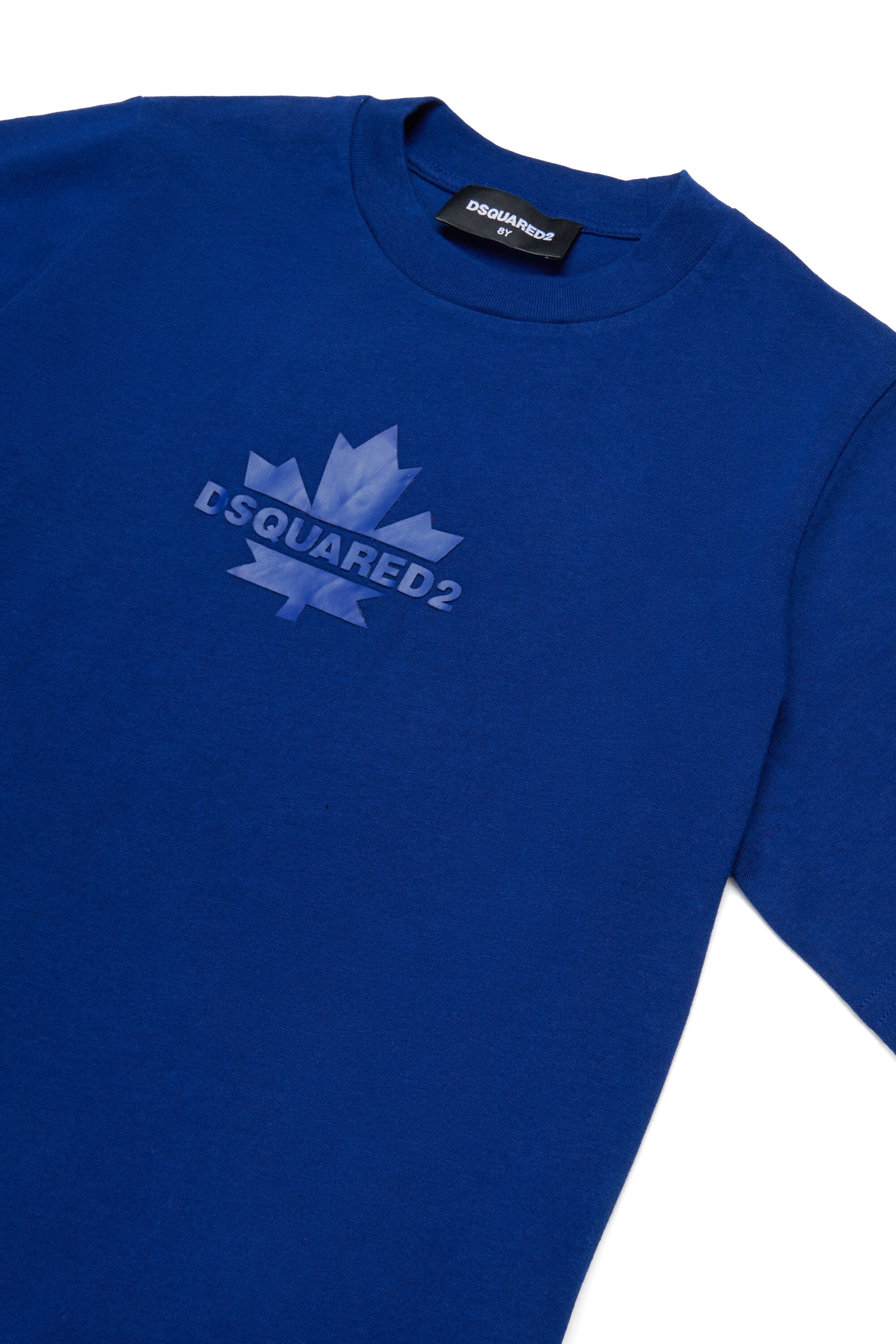 T-shirt with Maple Leaf