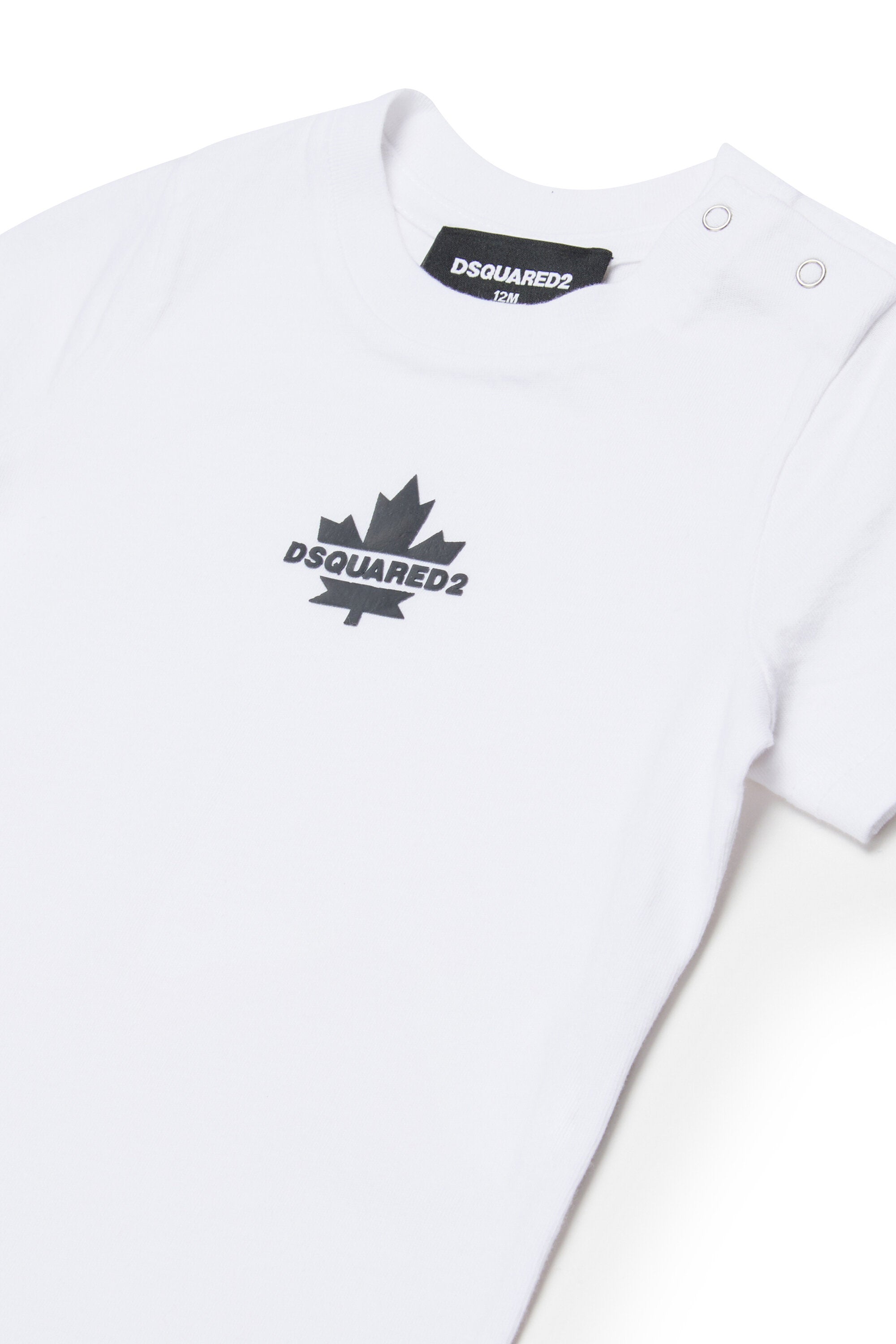 T-shirt with Maple Leaf