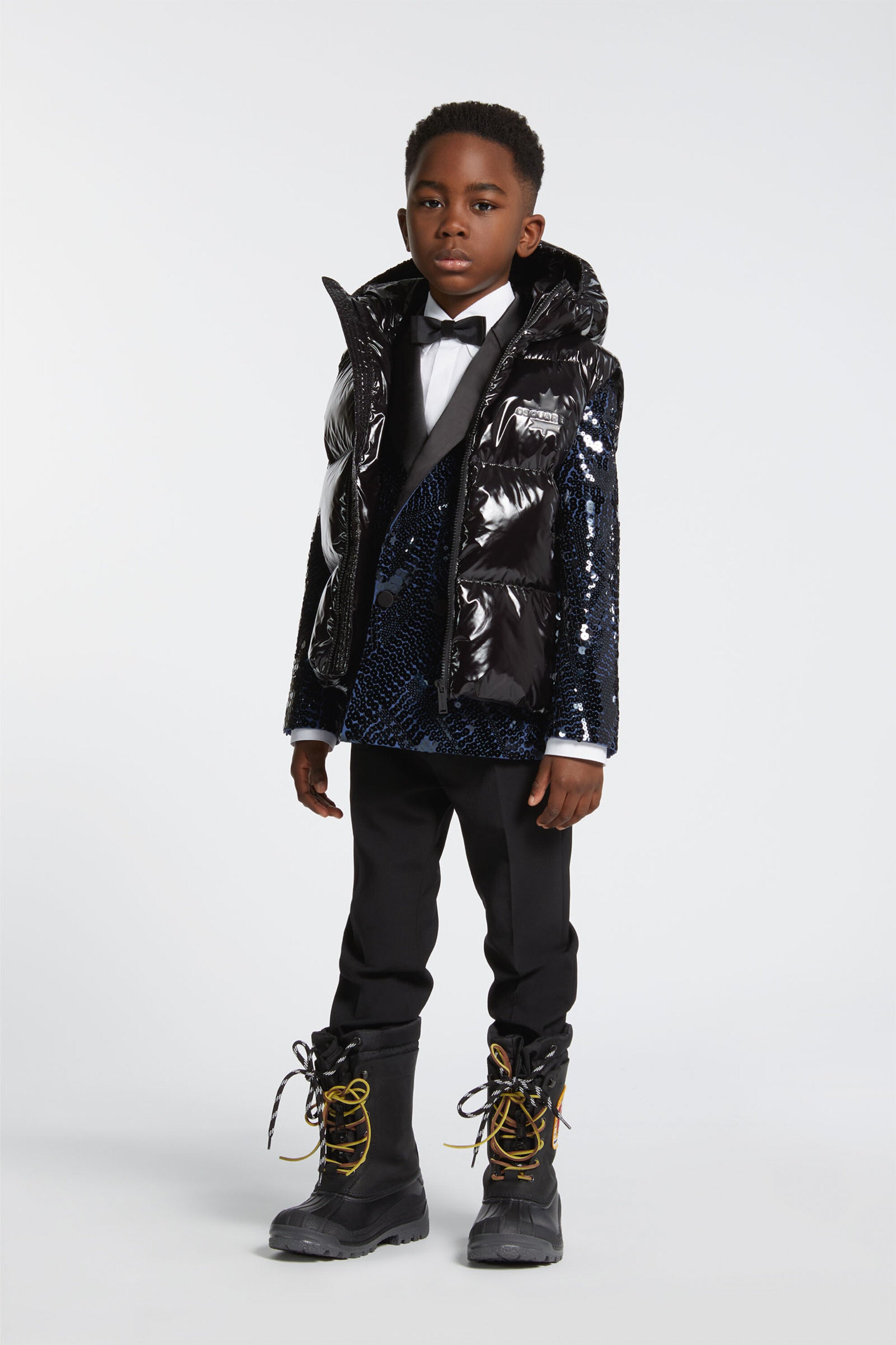 Glossy padded vest with logo Maple Leaf