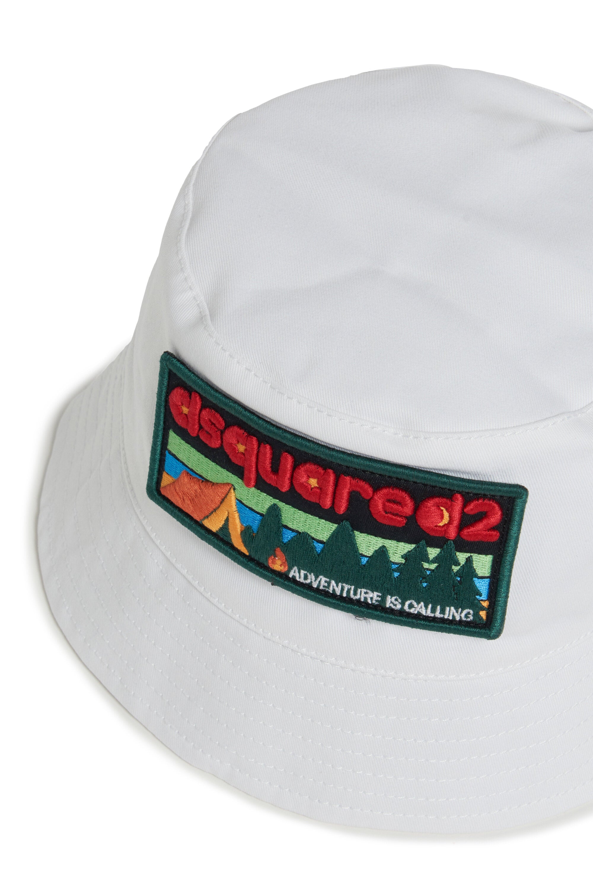 Bucket hat with logo