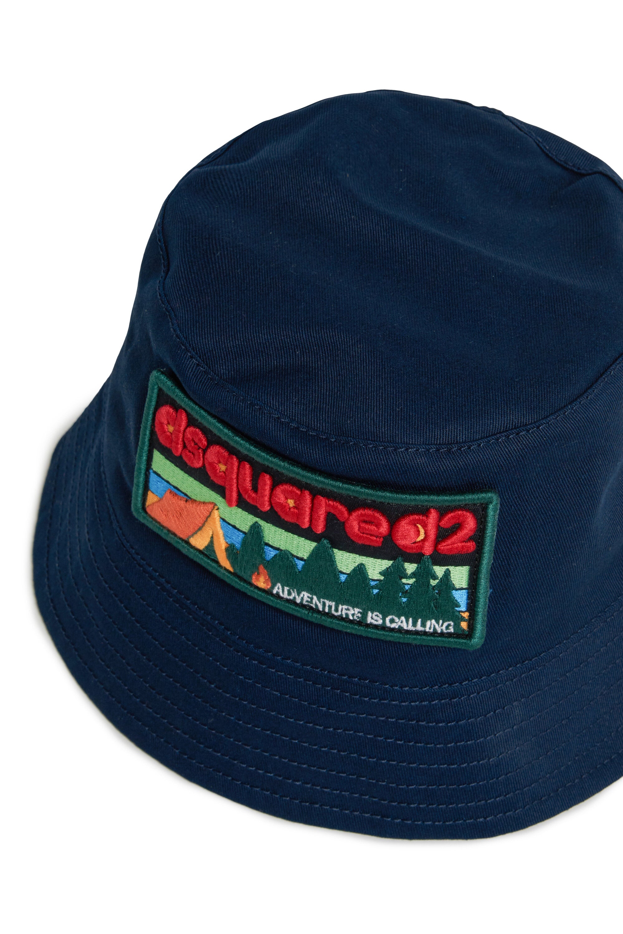 Bucket hat with logo