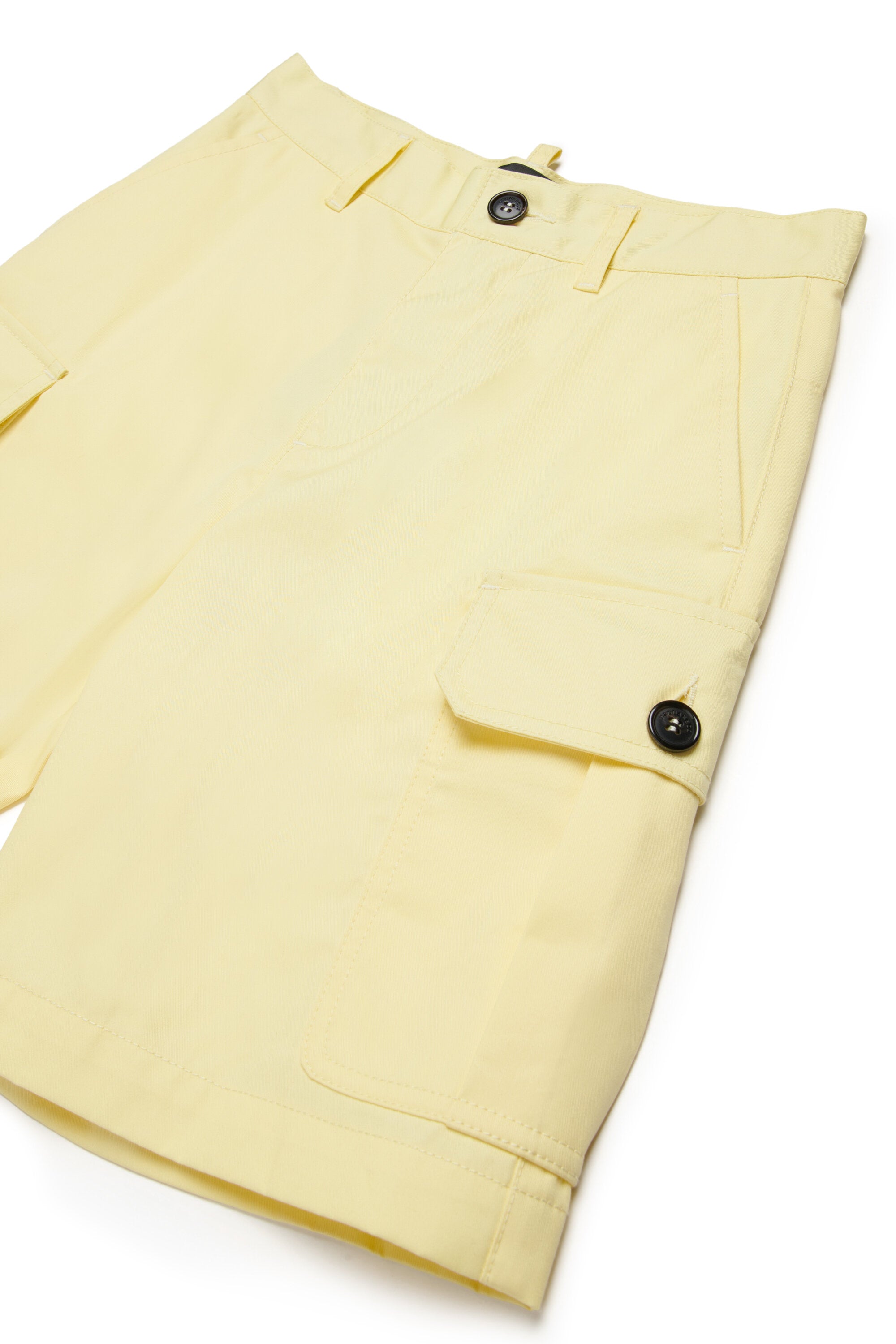 Cargo shorts with printed logo