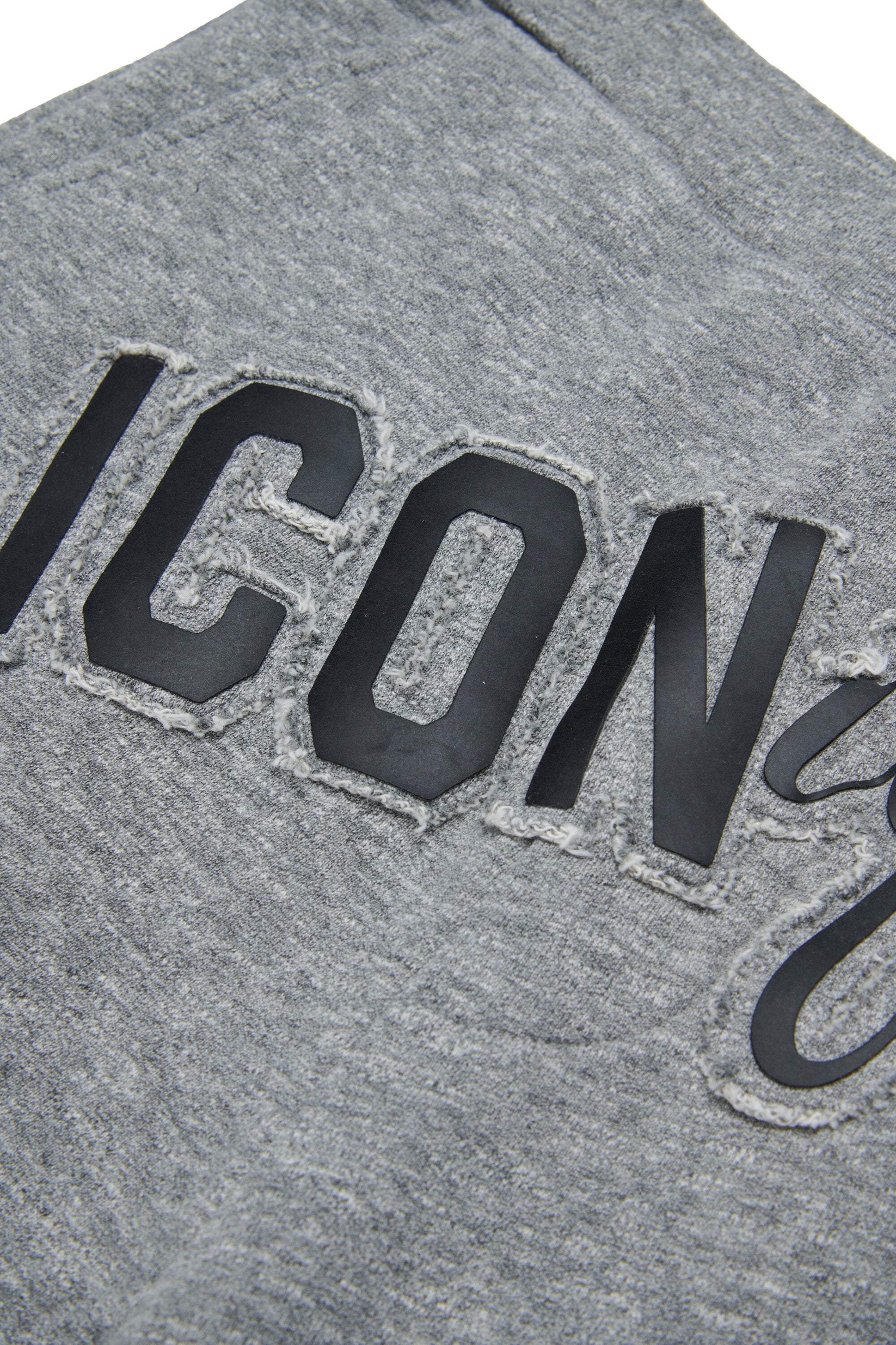 Fleece shorts with logo