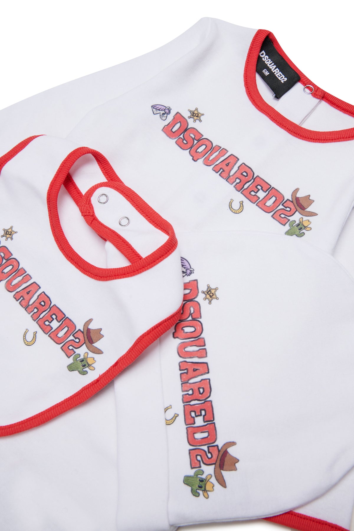 Conjunto para bebé con logo