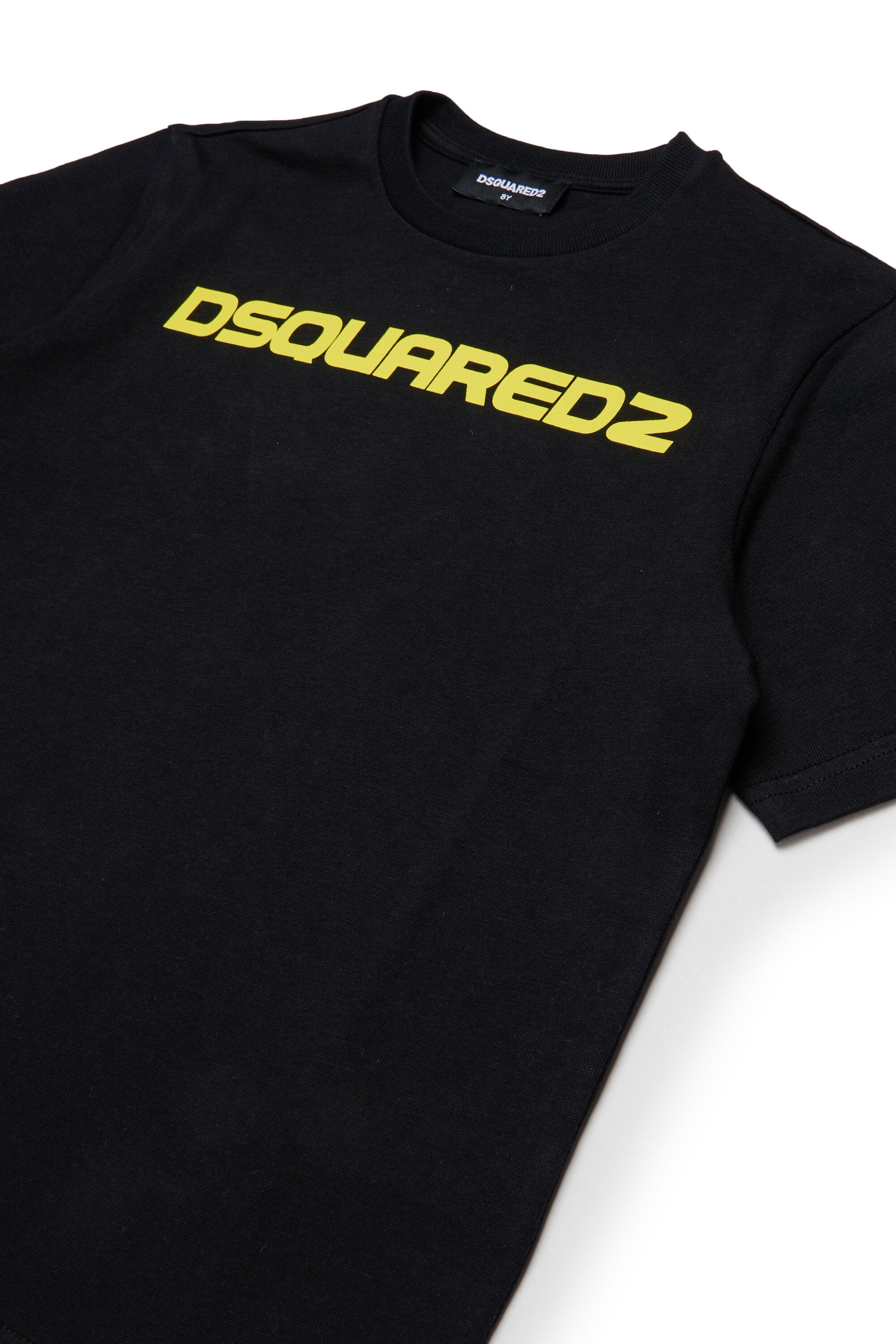 Camiseta con logo en el pecho