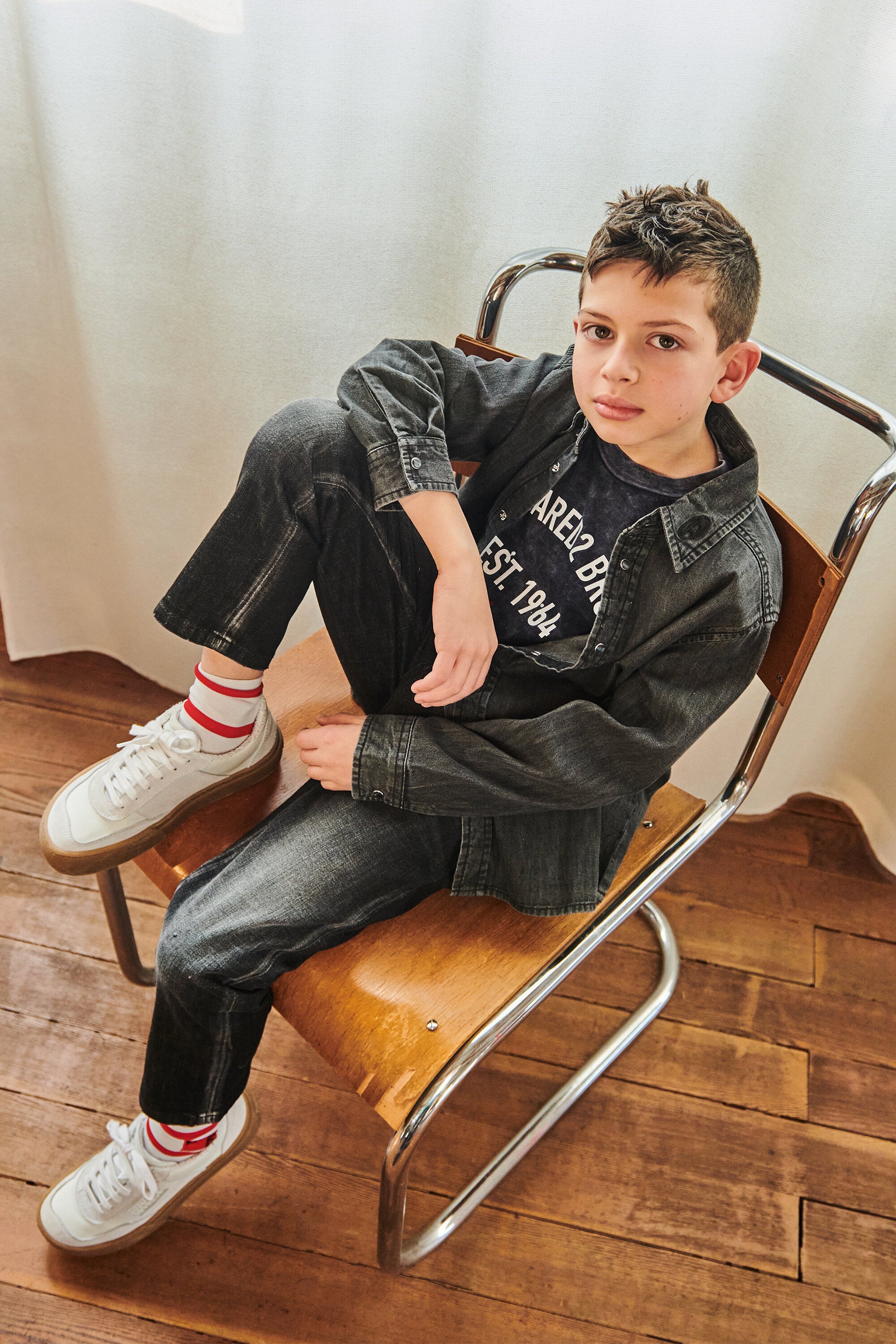 Denim shirt with long sleeves and logo