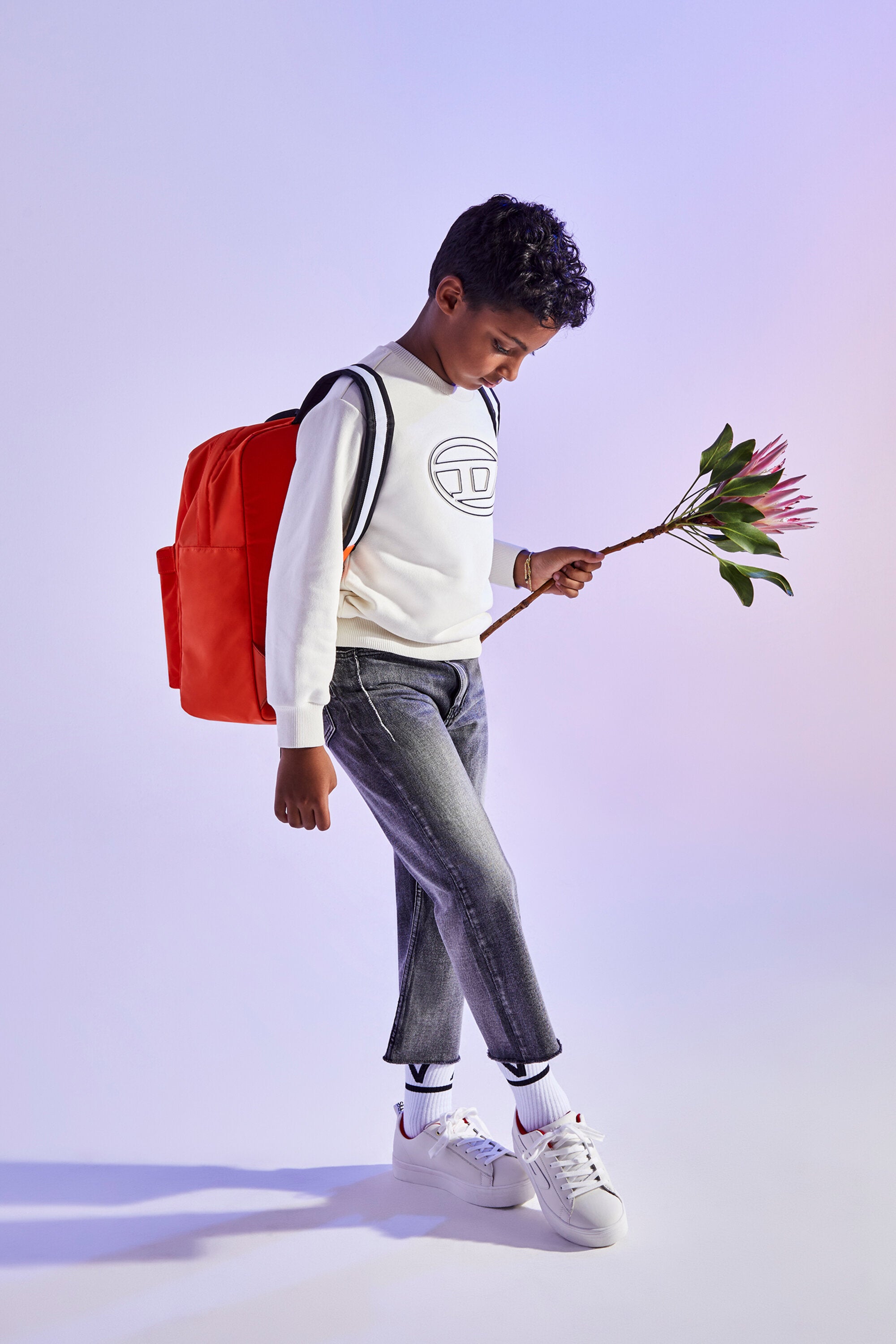 Sudadera de cuello redondo con logotipo Oval D