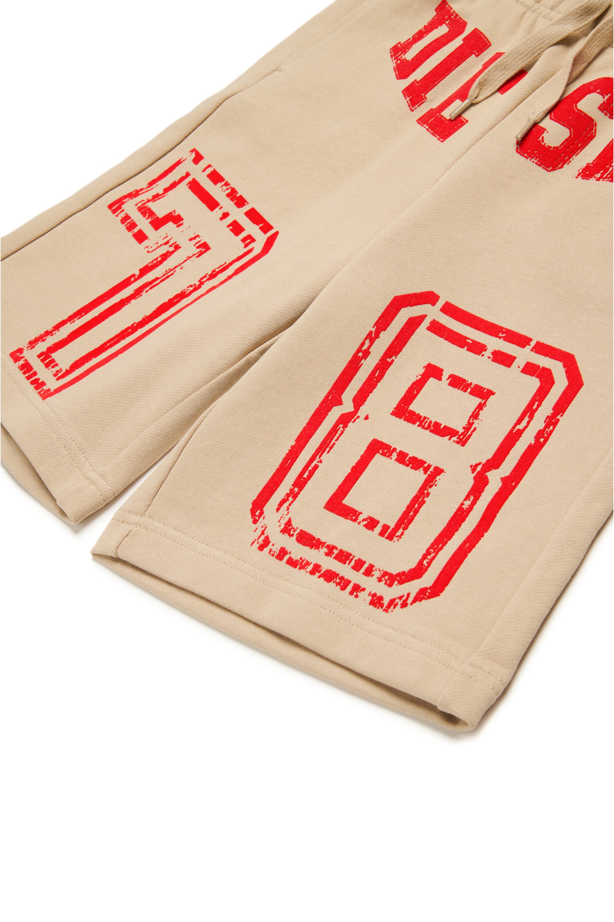 Pantalones cortos de felpa con gráficos universitarios