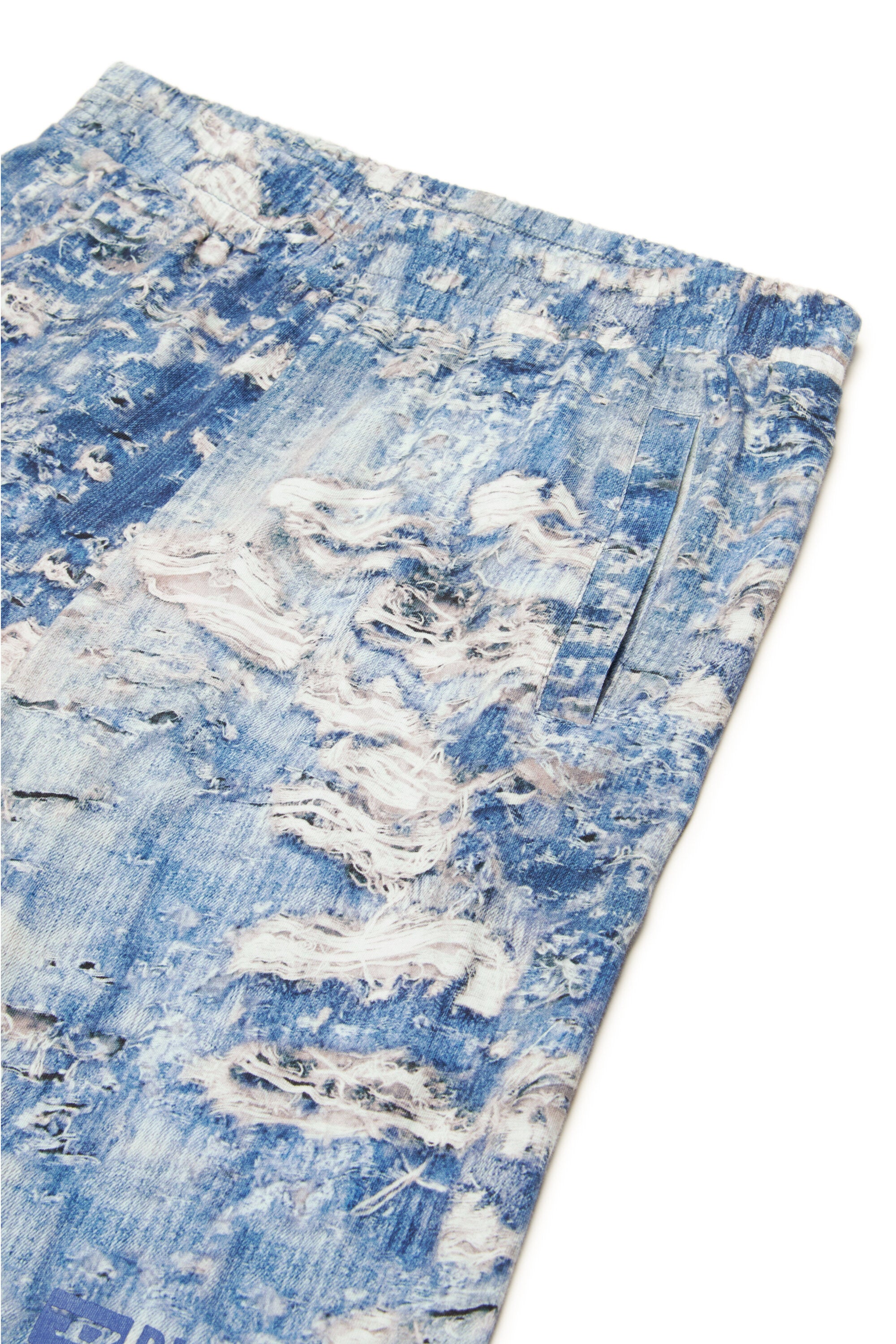 Pantalones cortos con estampado efecto denim rasgado