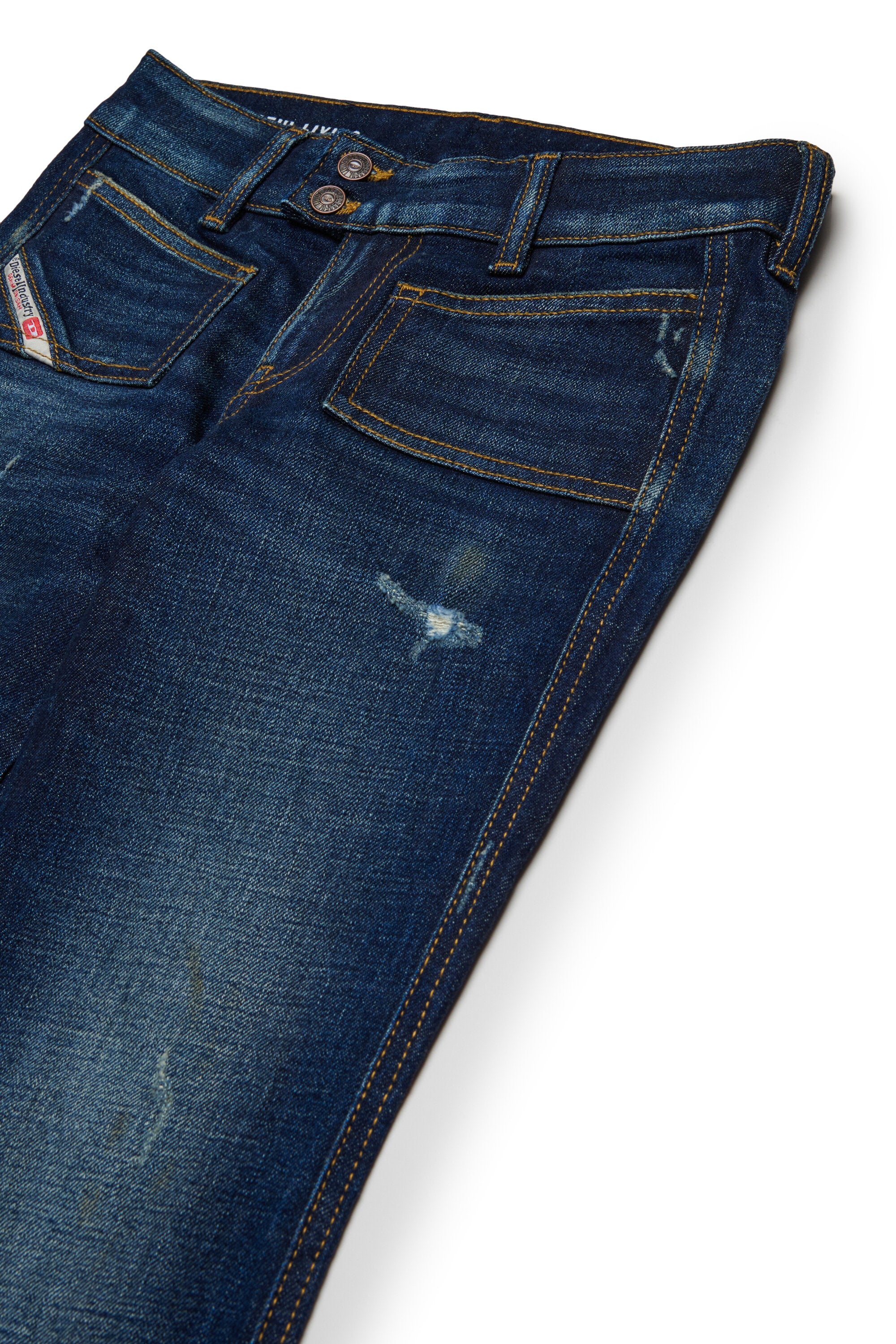 Vaqueros bootcut azul oscuro con abrasiones - D-Eki