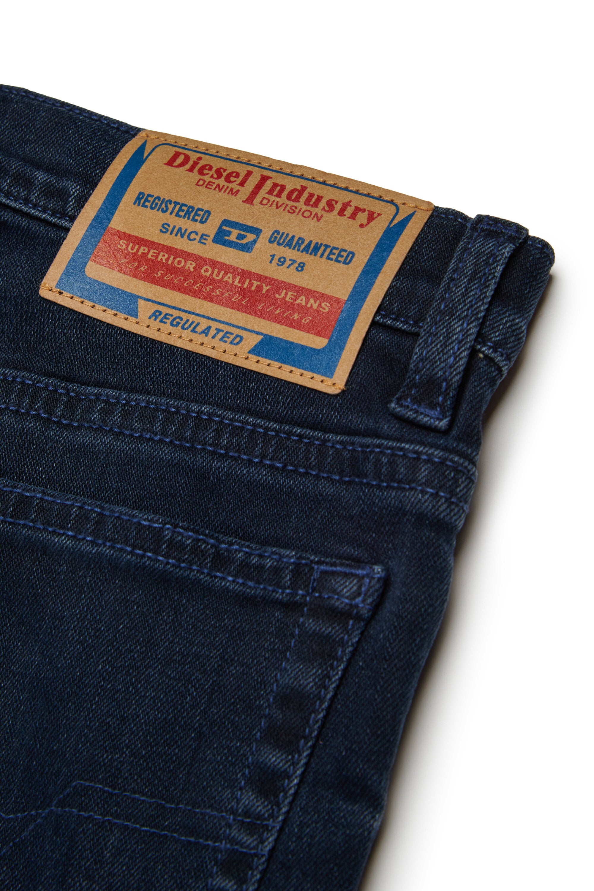 Vaqueros relaxed azul-negro sombreados - D-Maki