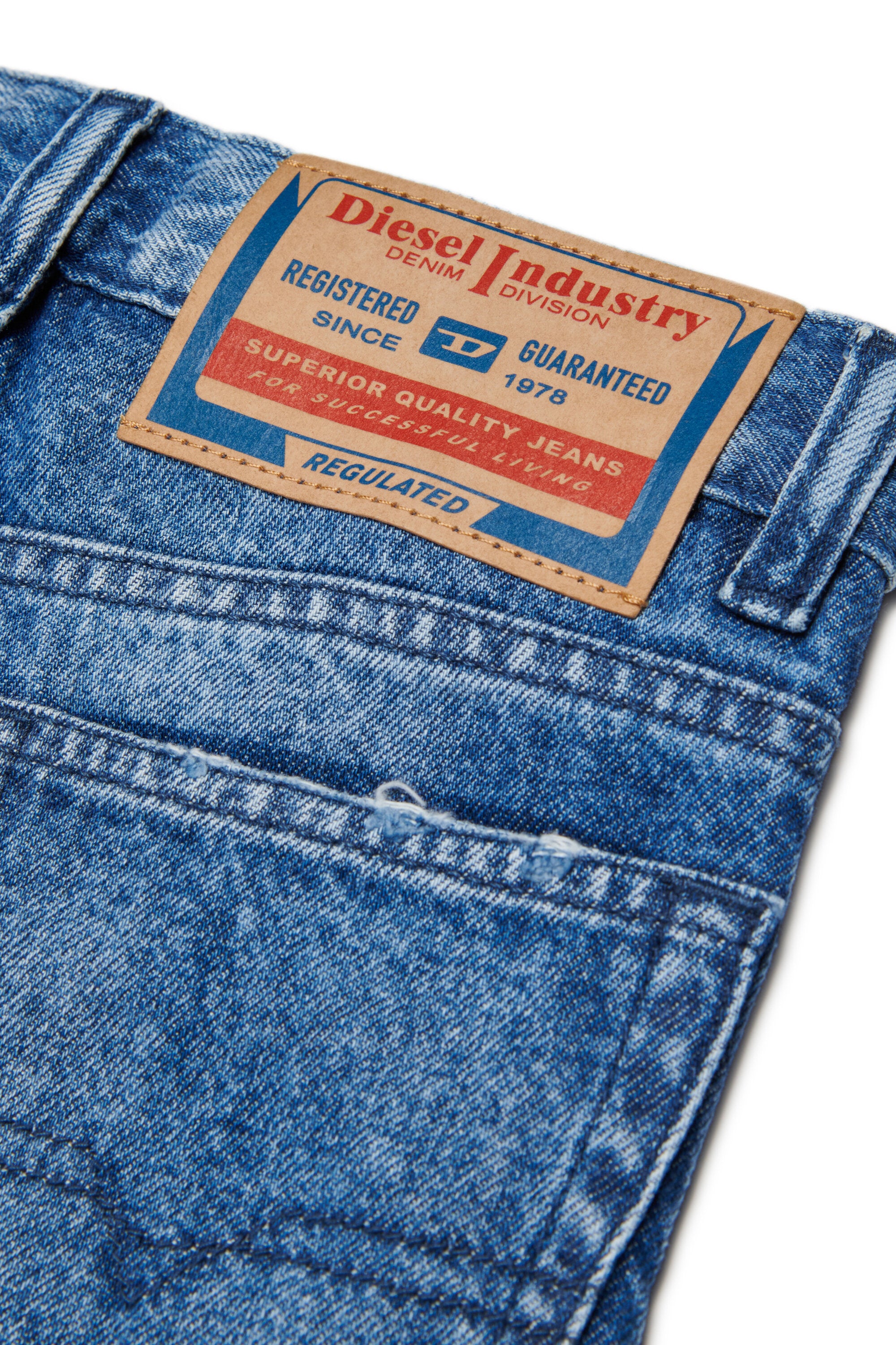 Jeans relaxed fit lavado azul claro - D-Maki