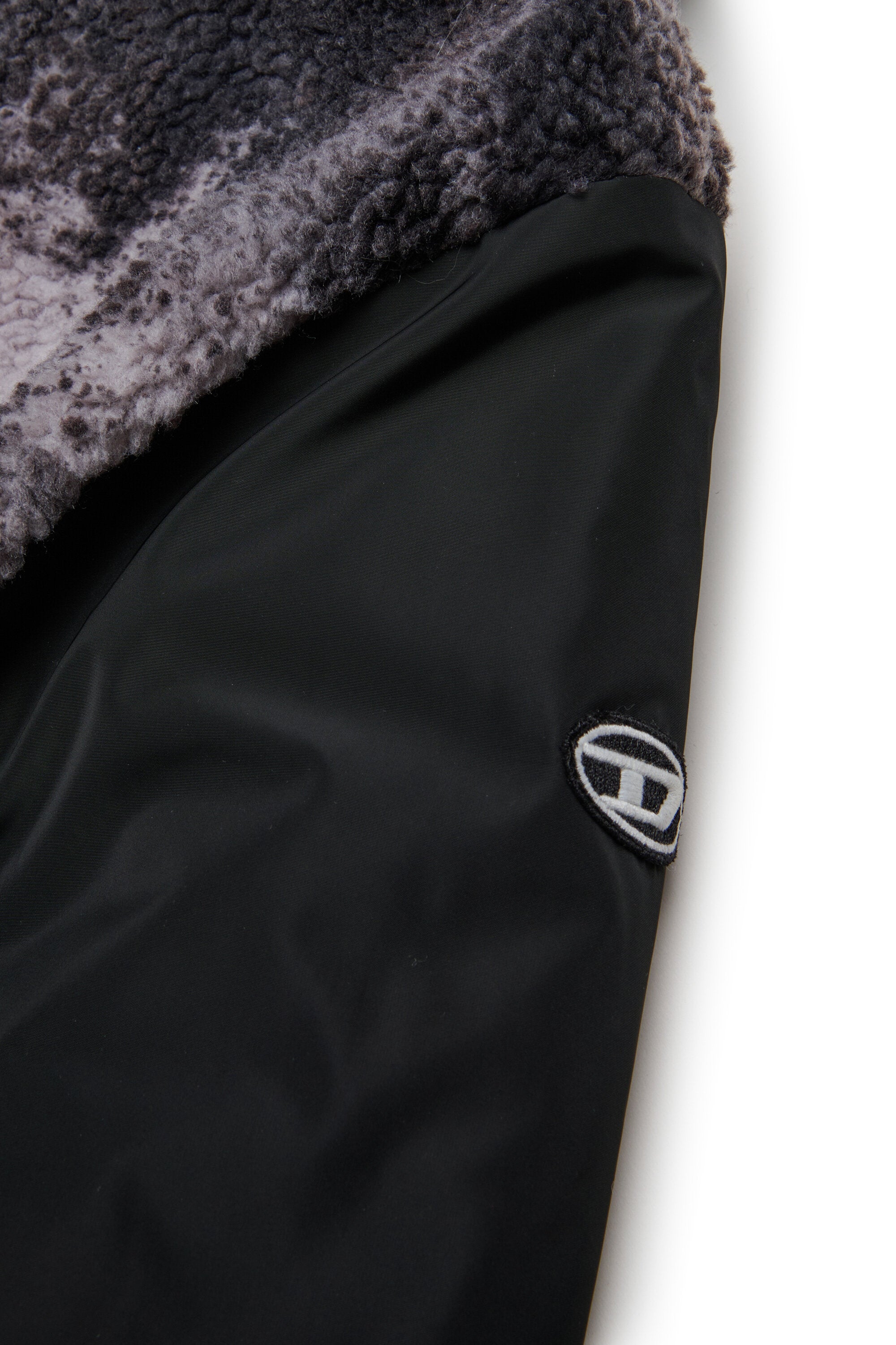 Chaqueta tie-dye con capucha