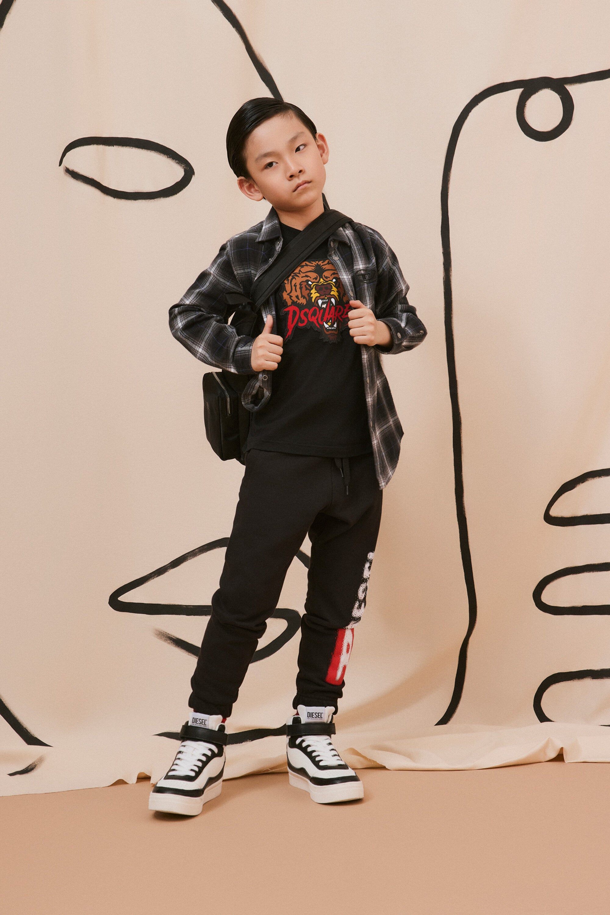 Camisa de franela a cuadros con logotipo