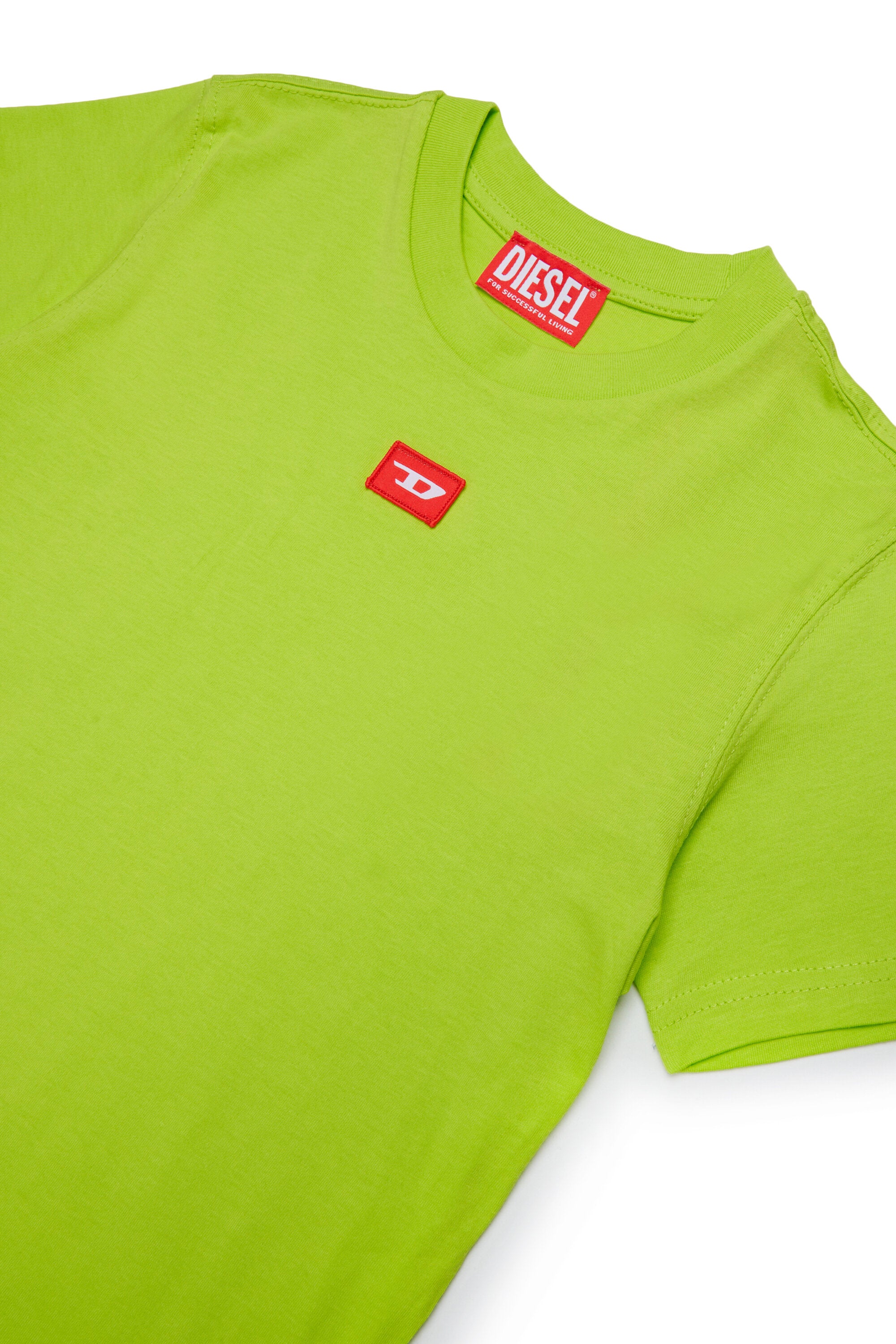 Camiseta de jersey con parche D rojo