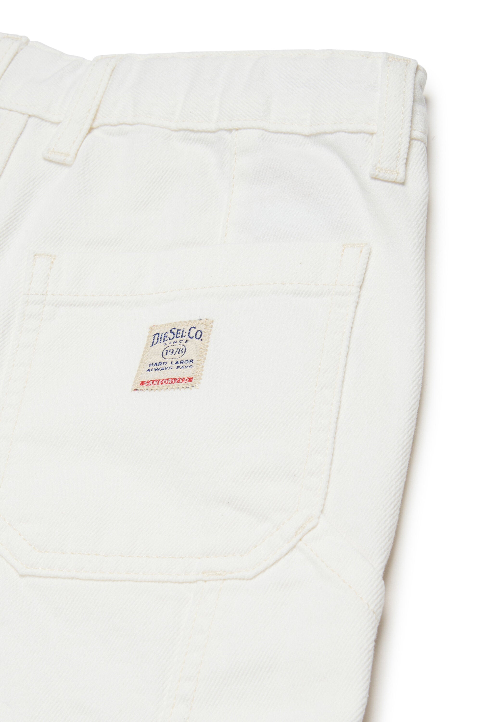 Shorts vaqueros blancos con logo - D-Bart