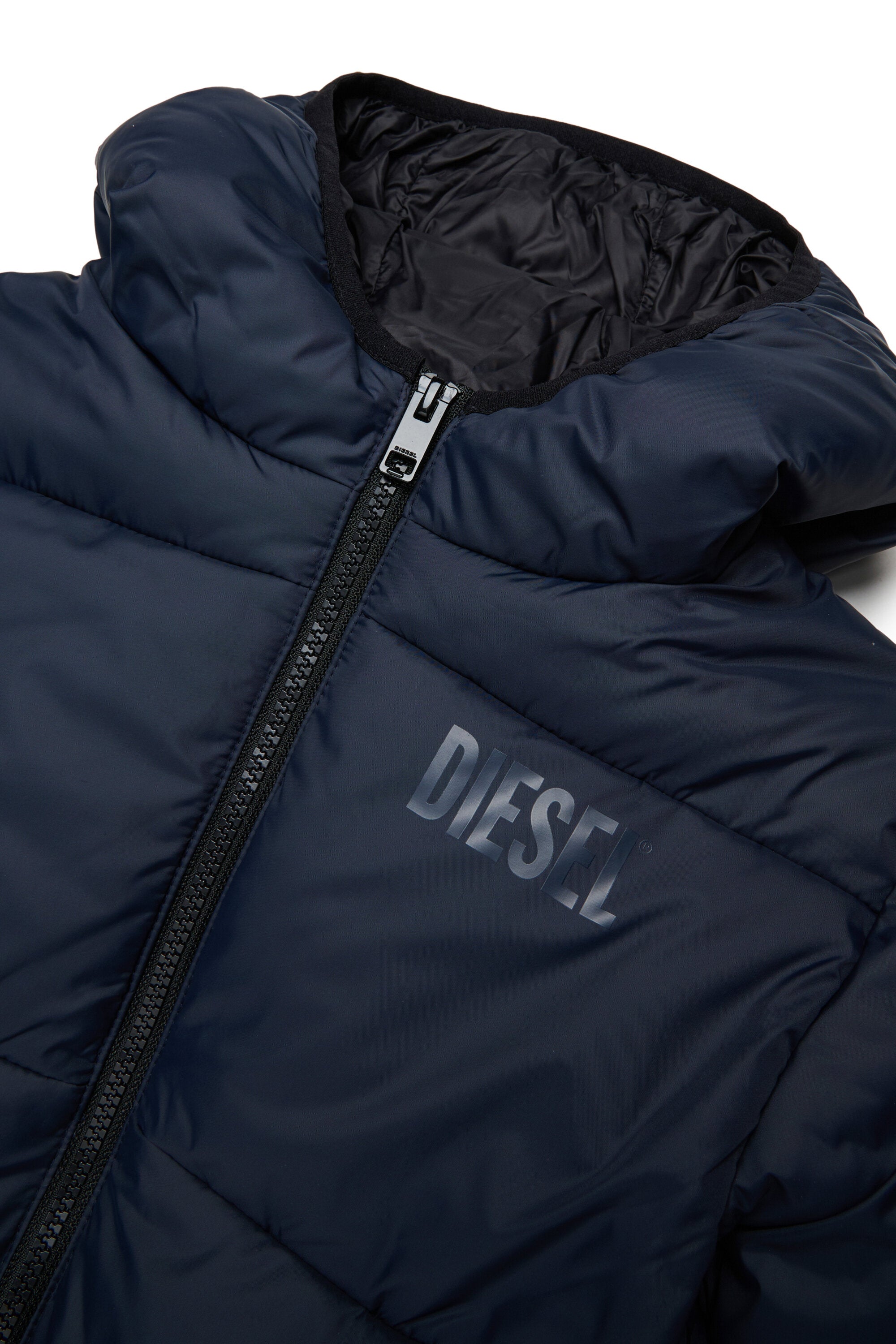 Chaqueta acolchada con logotipo