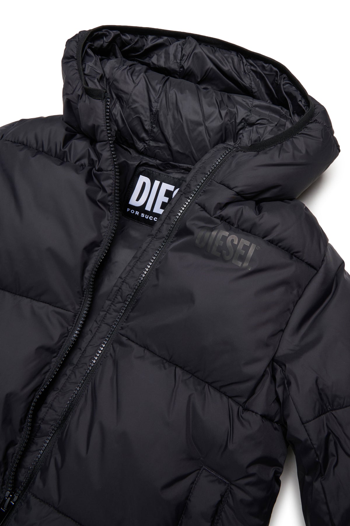 Chaqueta acolchada con logotipo
