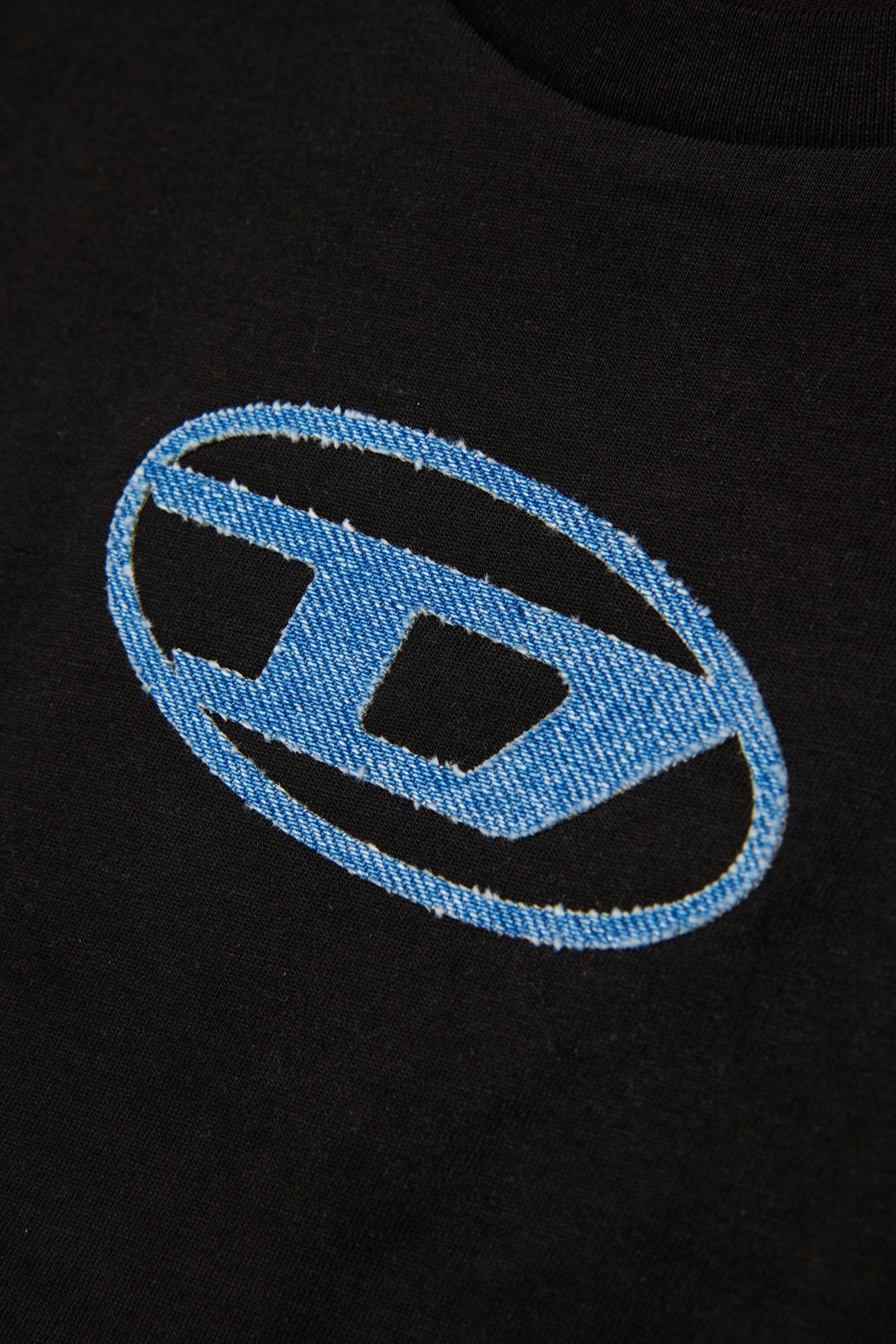 T-shirt with logo