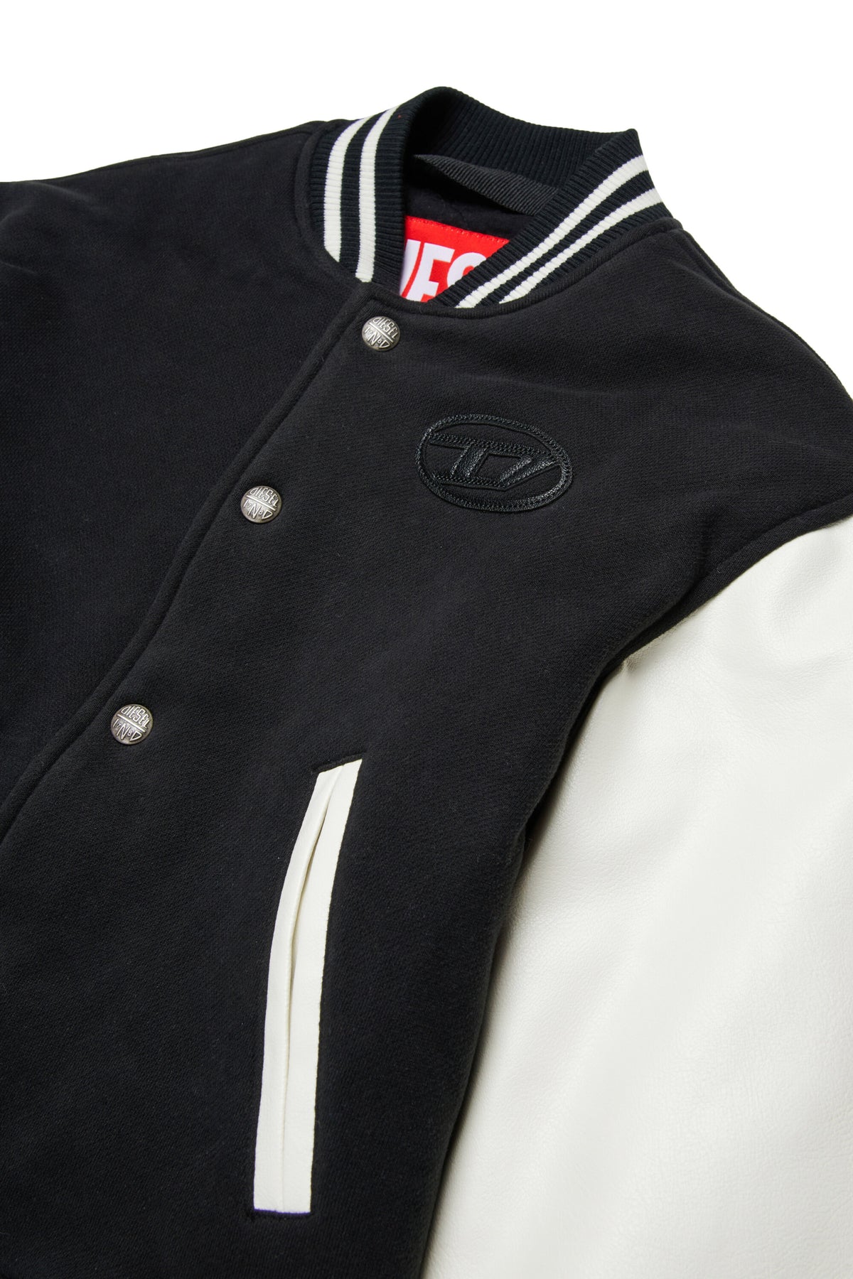 Chaqueta bomber con logo estampado