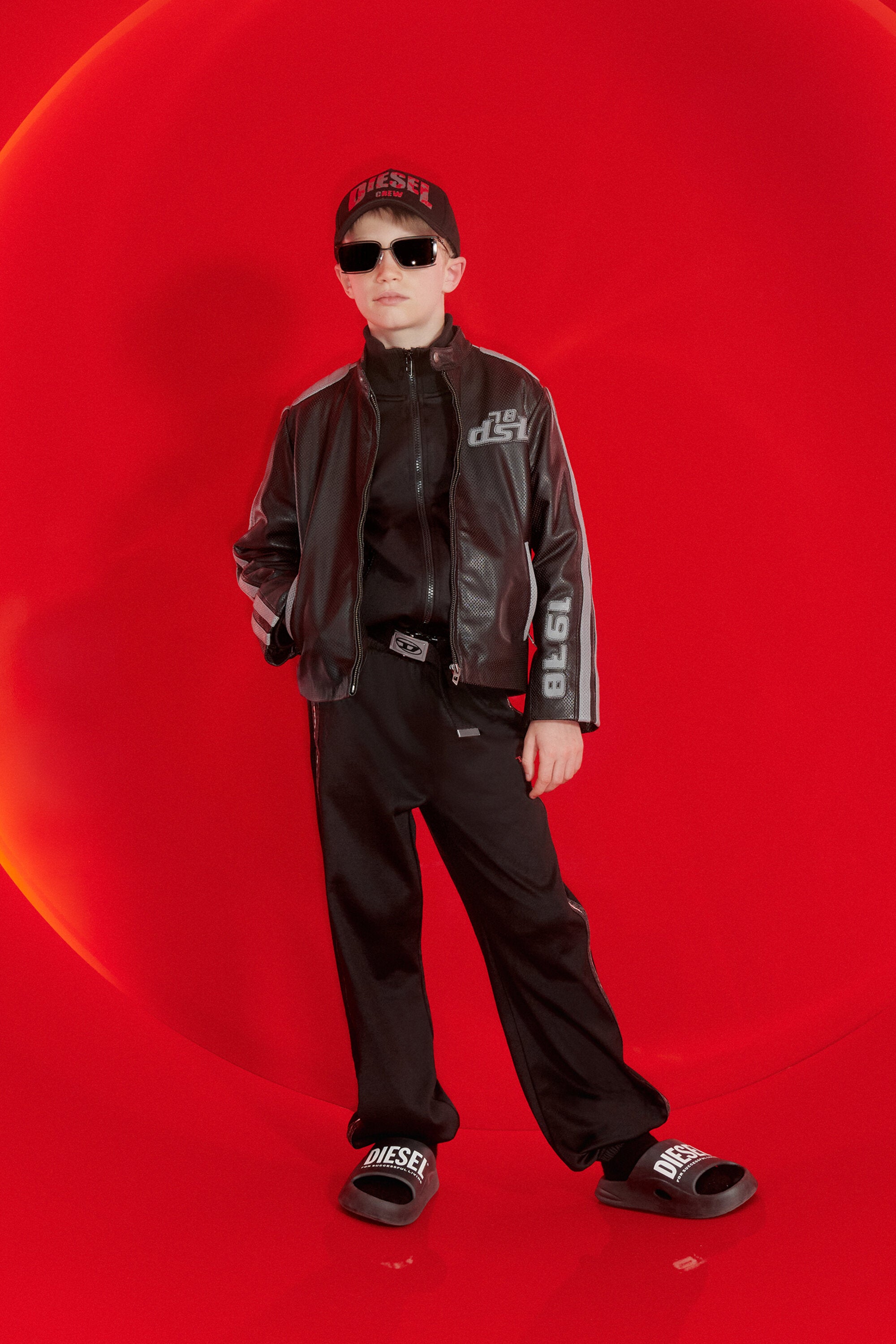 Sweatpants with logo