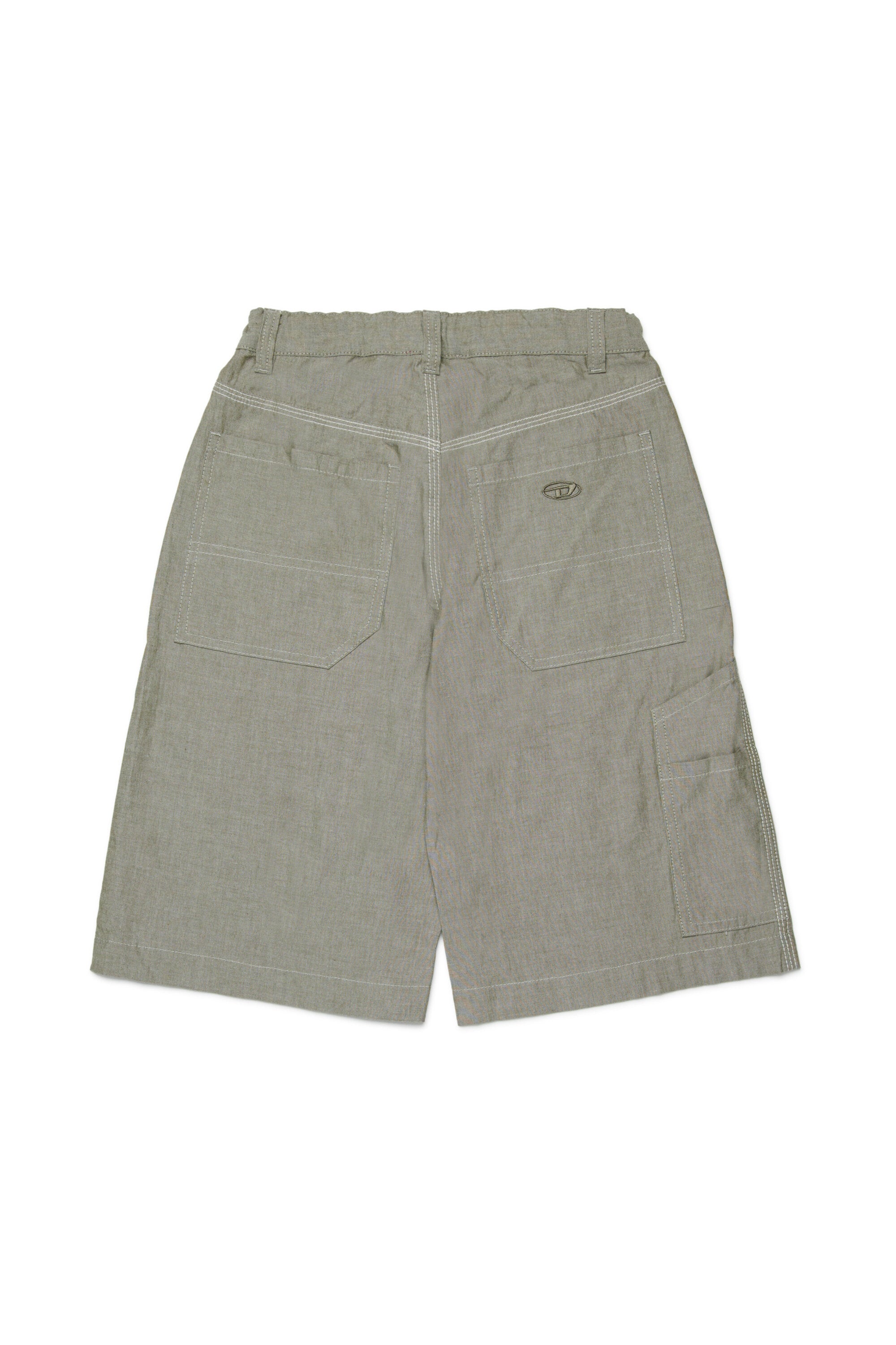 Cargo shorts with logo