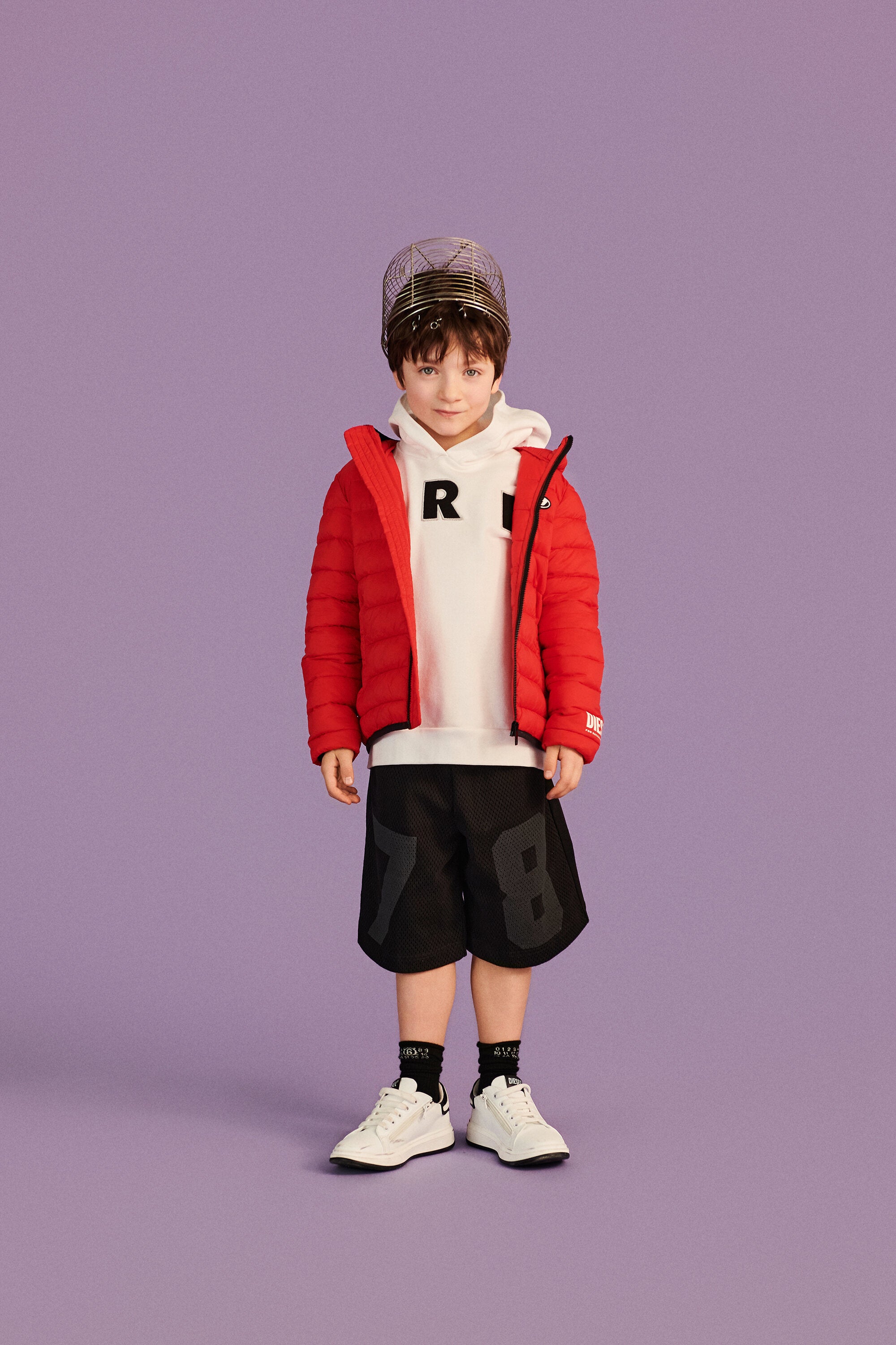 Chaqueta acolchada con logo estampado