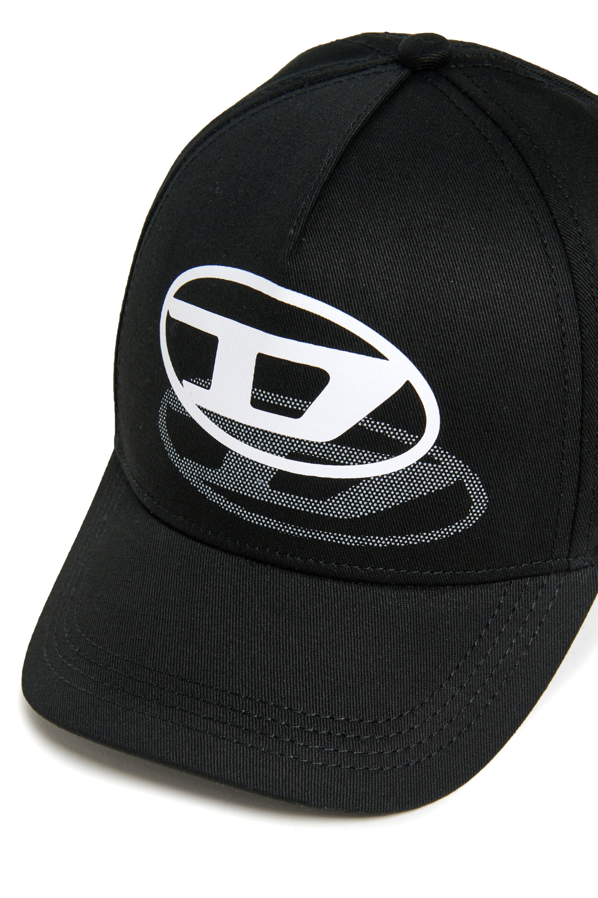 Baseball cap with logo