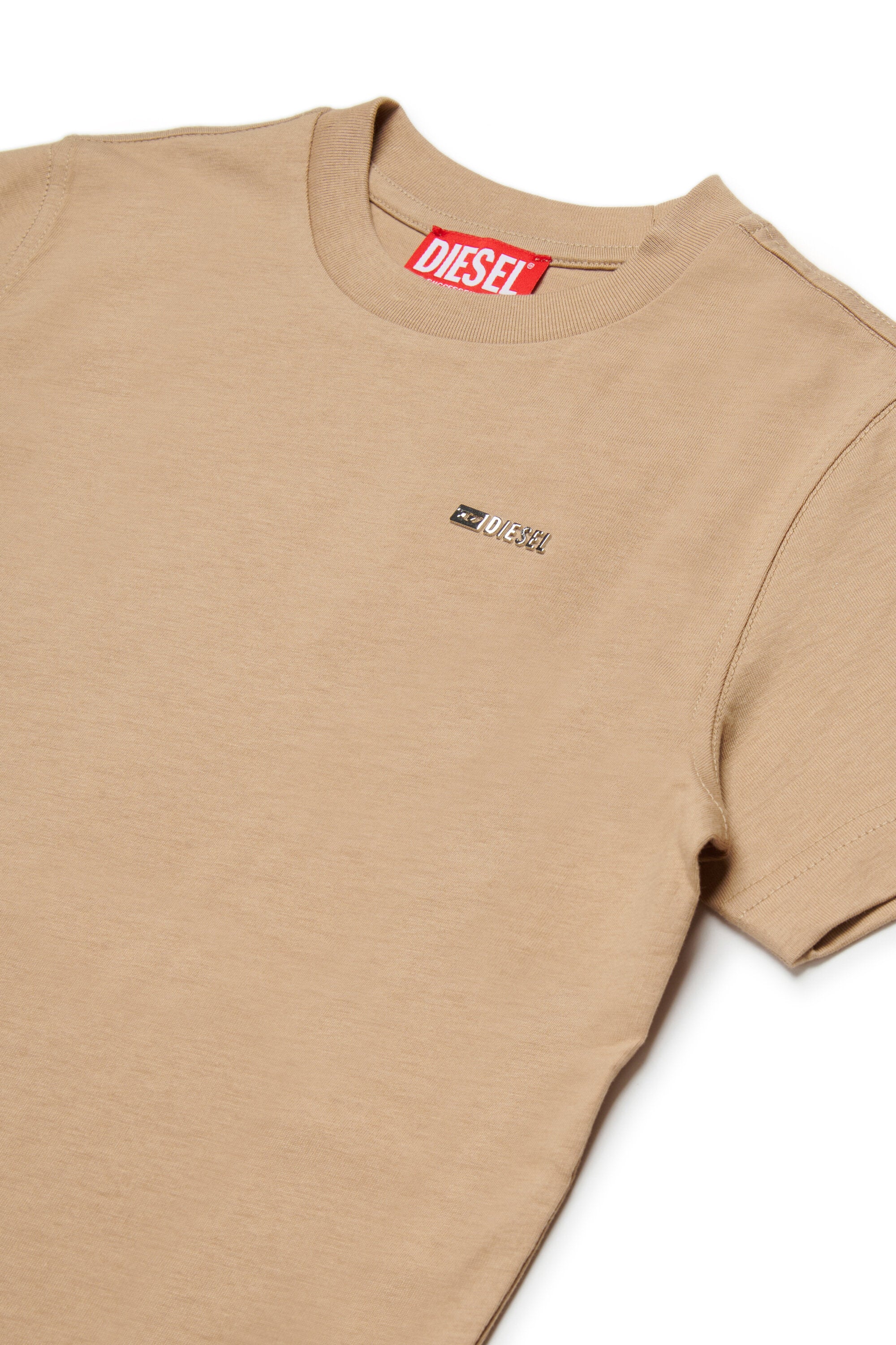 T-shirt with logo