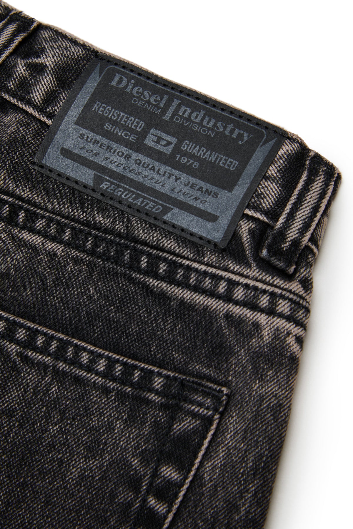 Jeans relaxed fit lavado gris - D-Milty
