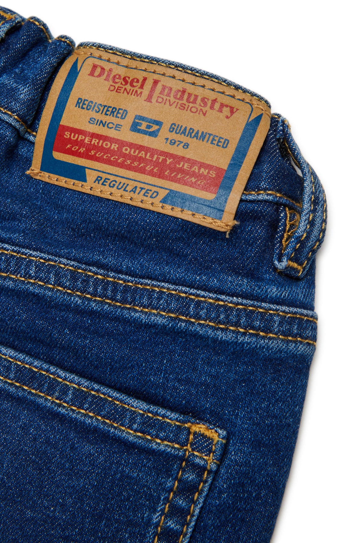 Jeans de corte regular azul medio - D-Gale