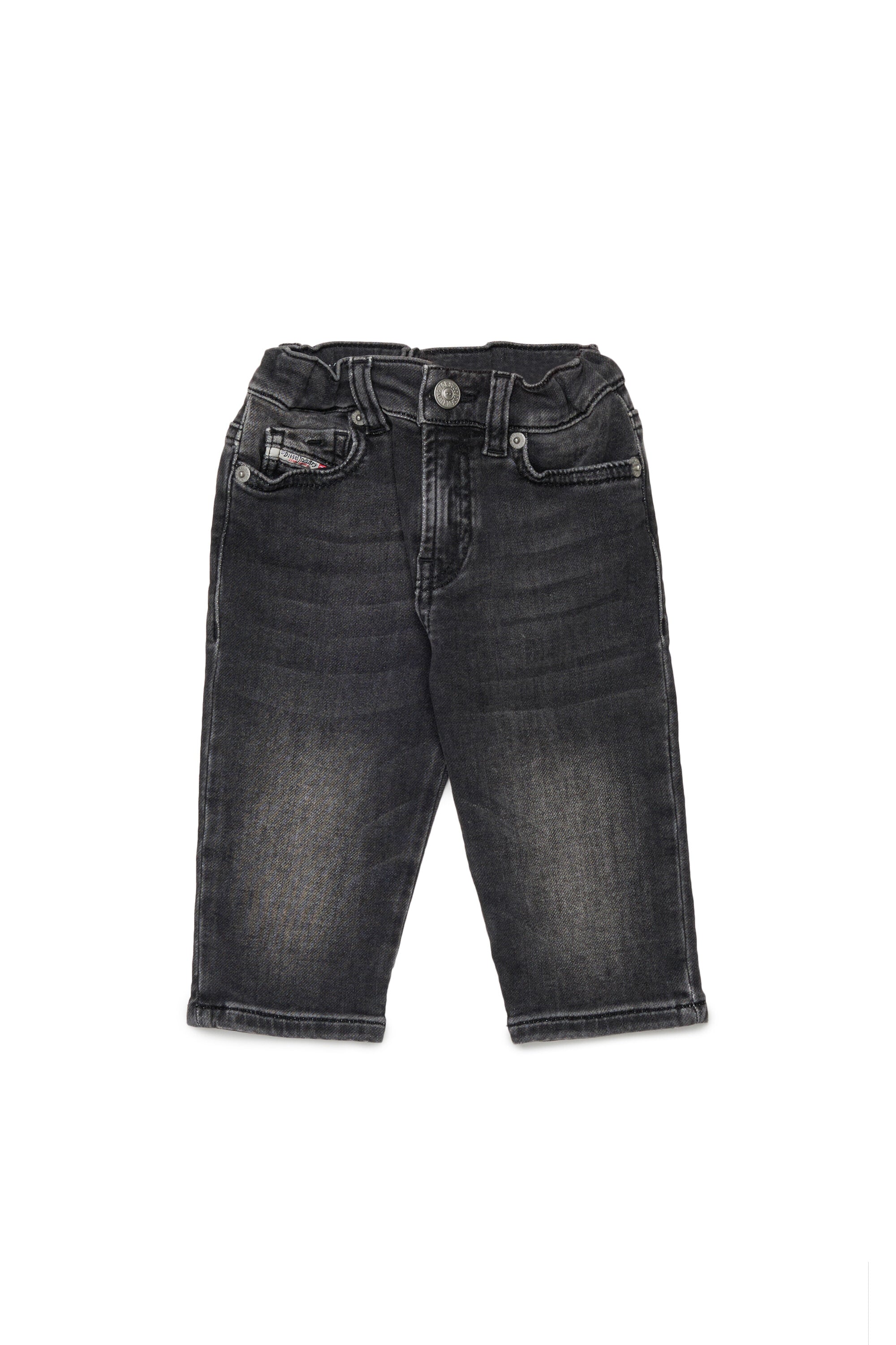 Jeans corte regular lavado negro