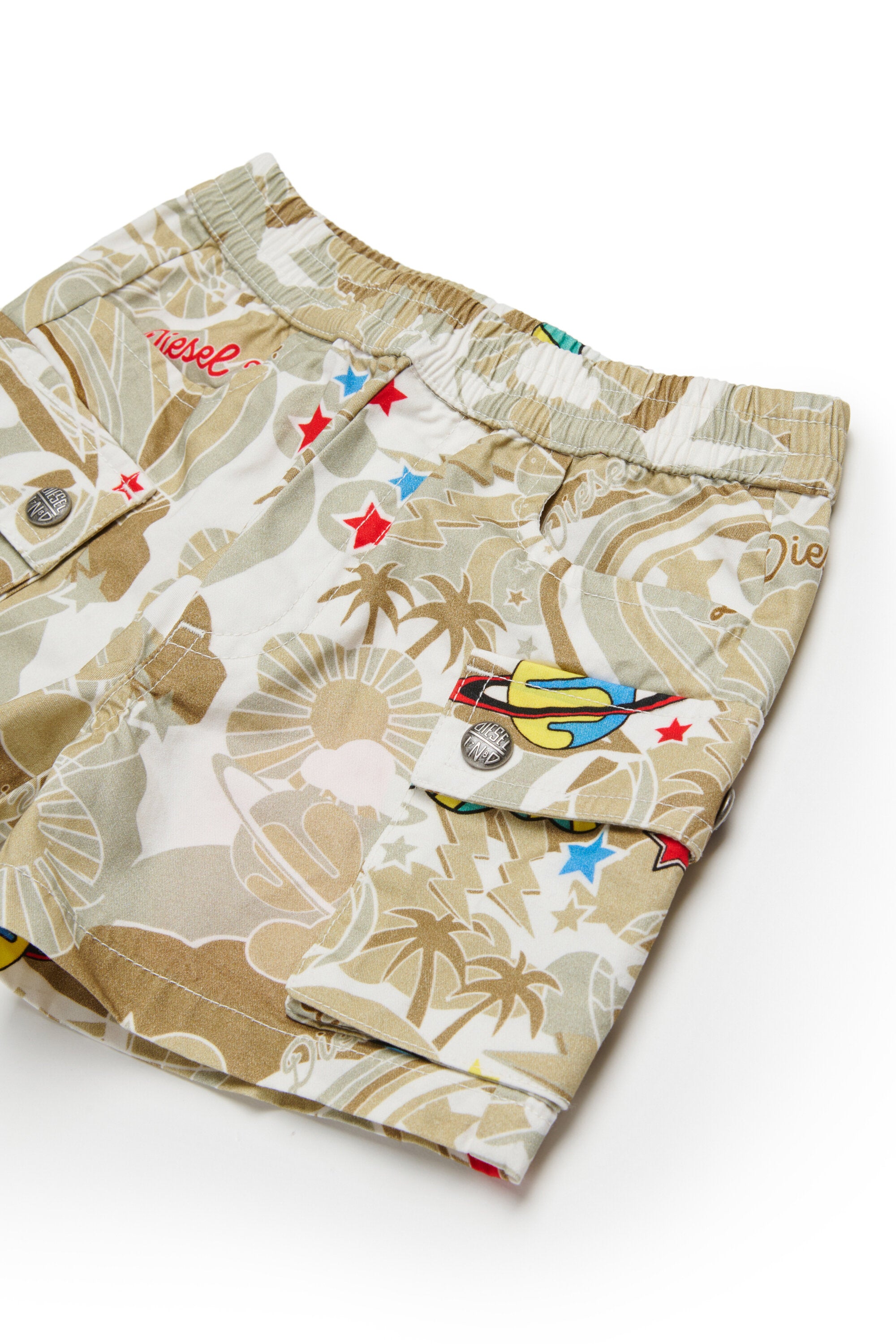 Shorts cargo con logotipo