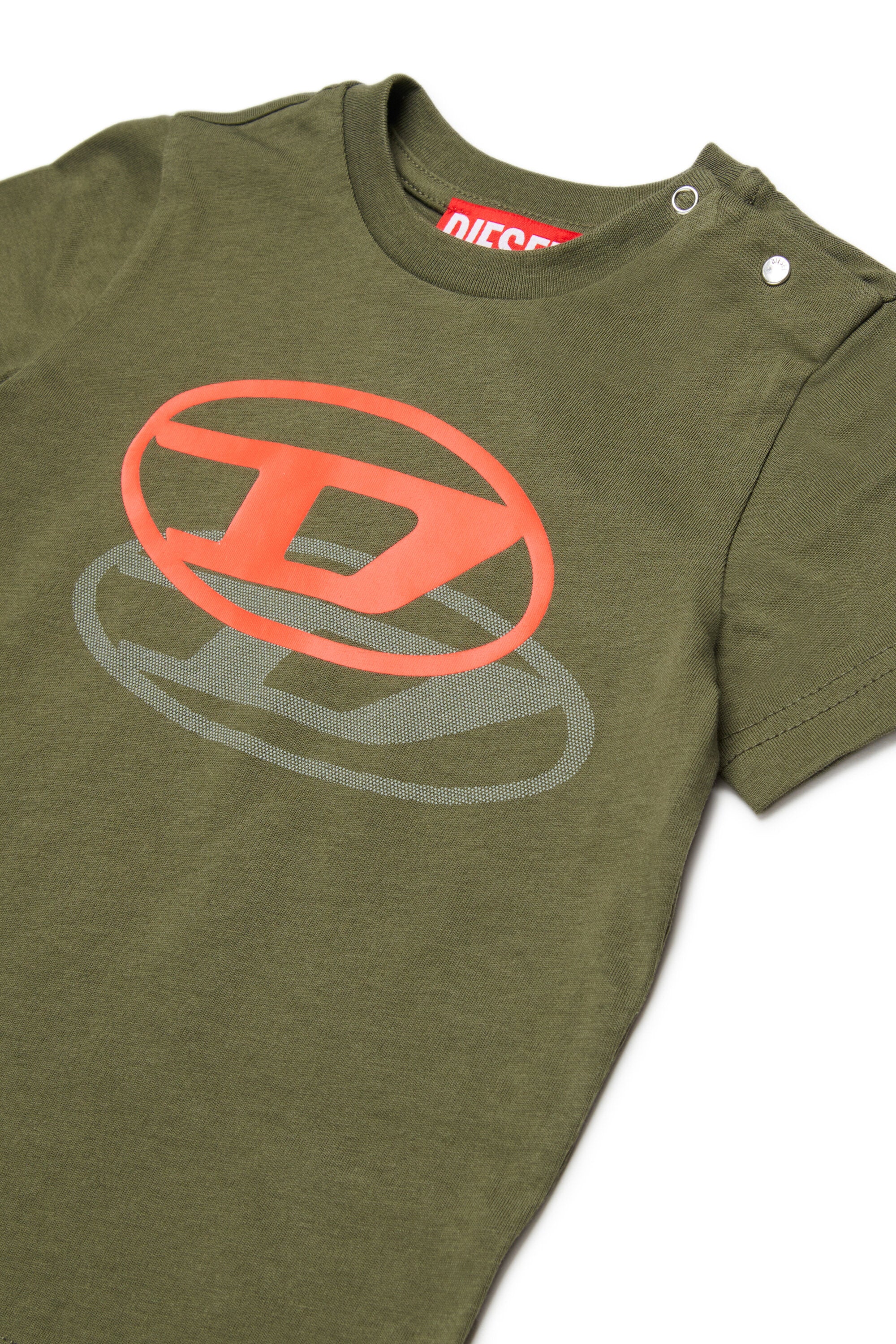 Camiseta con logotipo Oval D dinámico