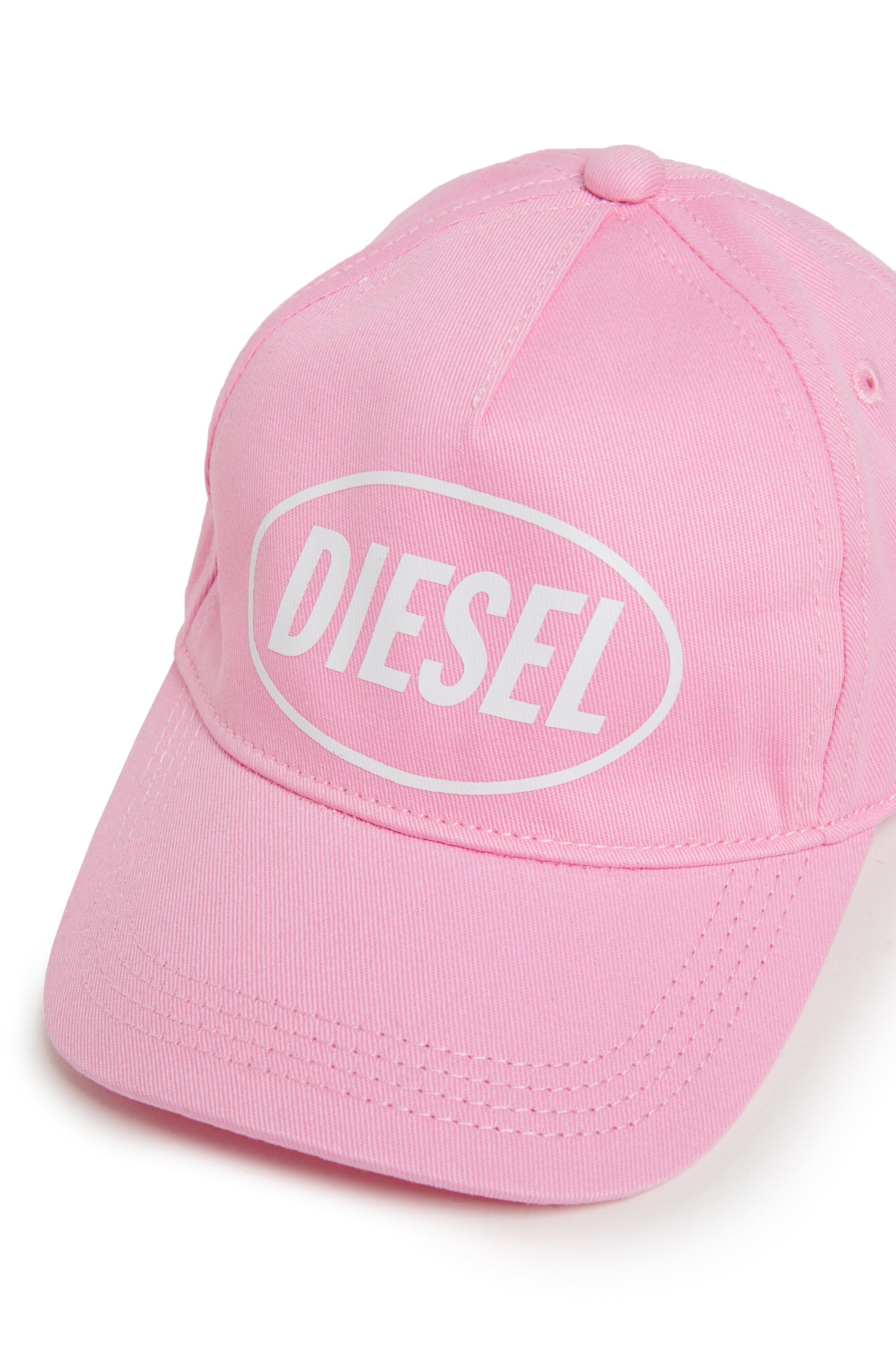 Gorra de béisbol con logo
