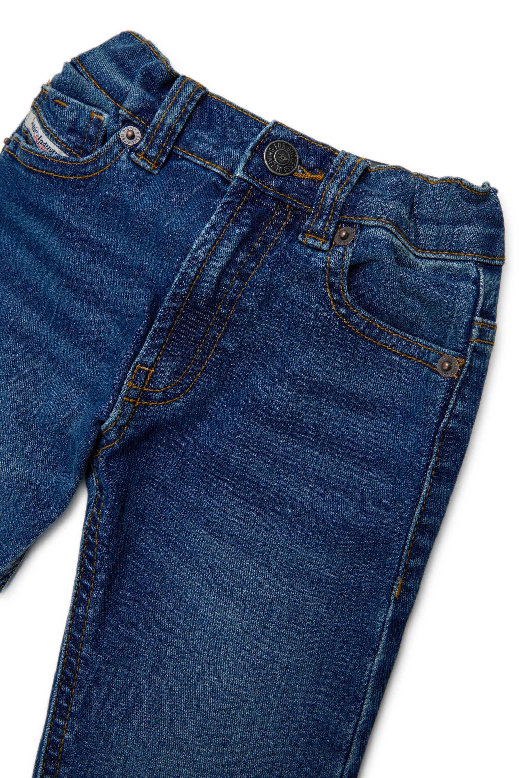 Vaqueros regular azul medio