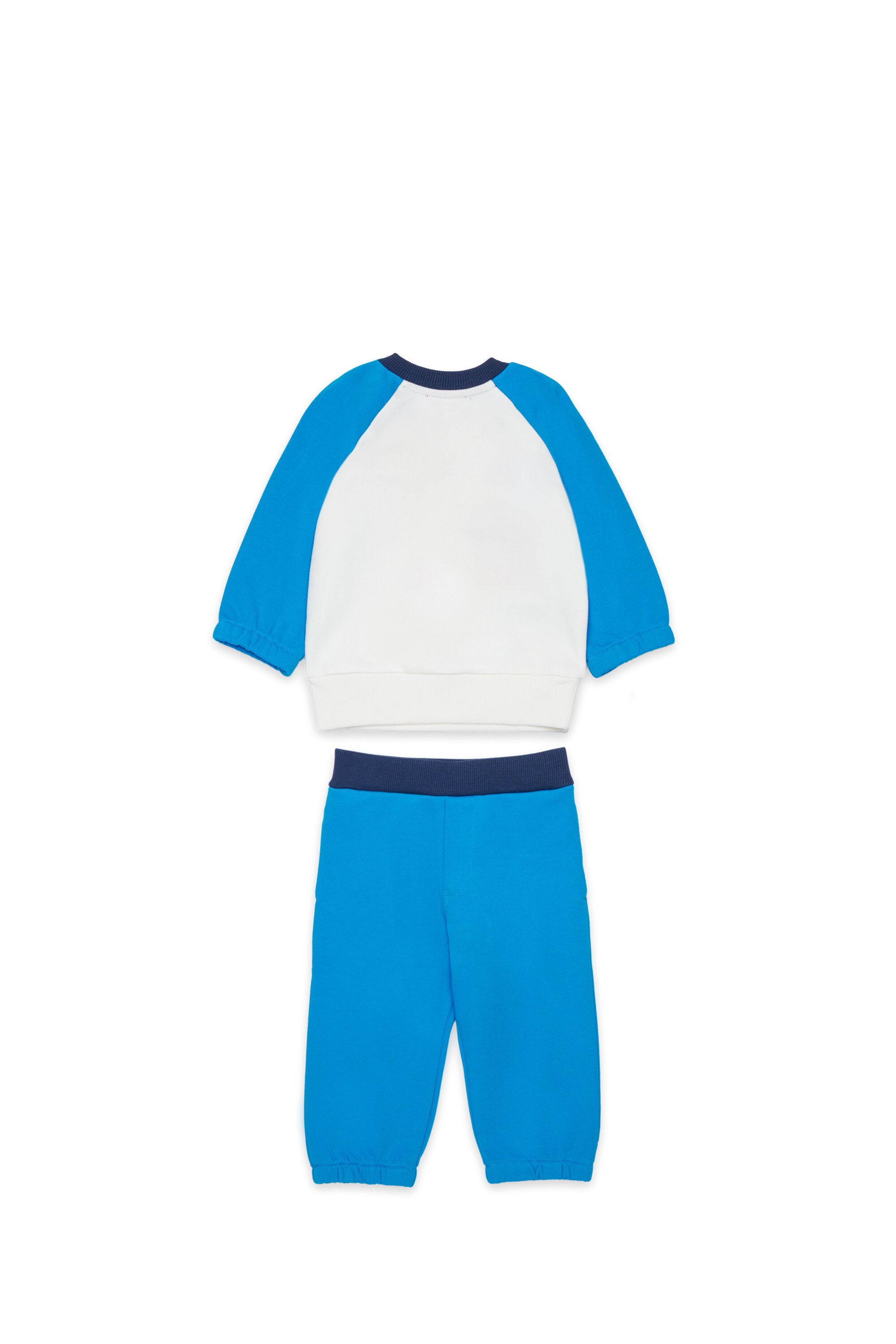 Tracksuit with logo