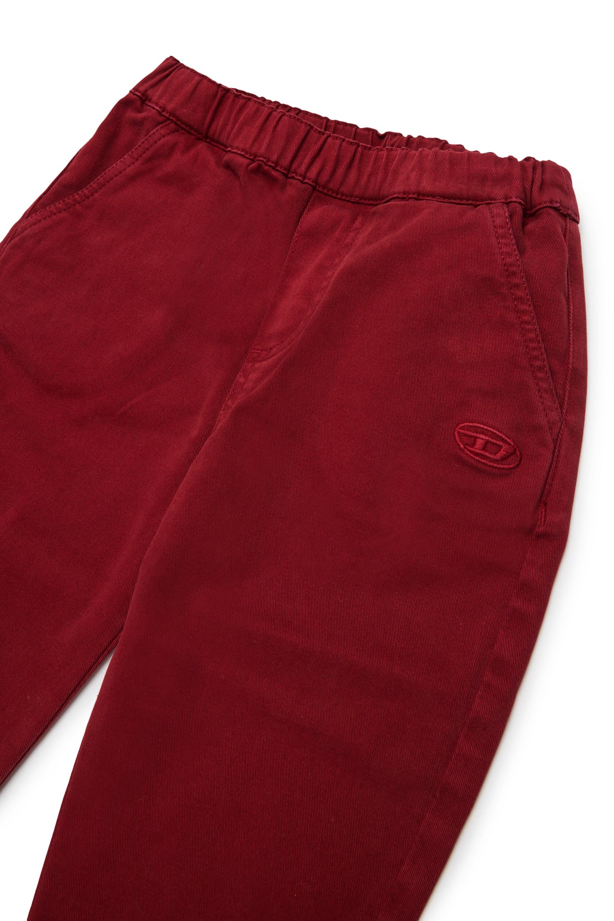 Pantalones chino con logo
