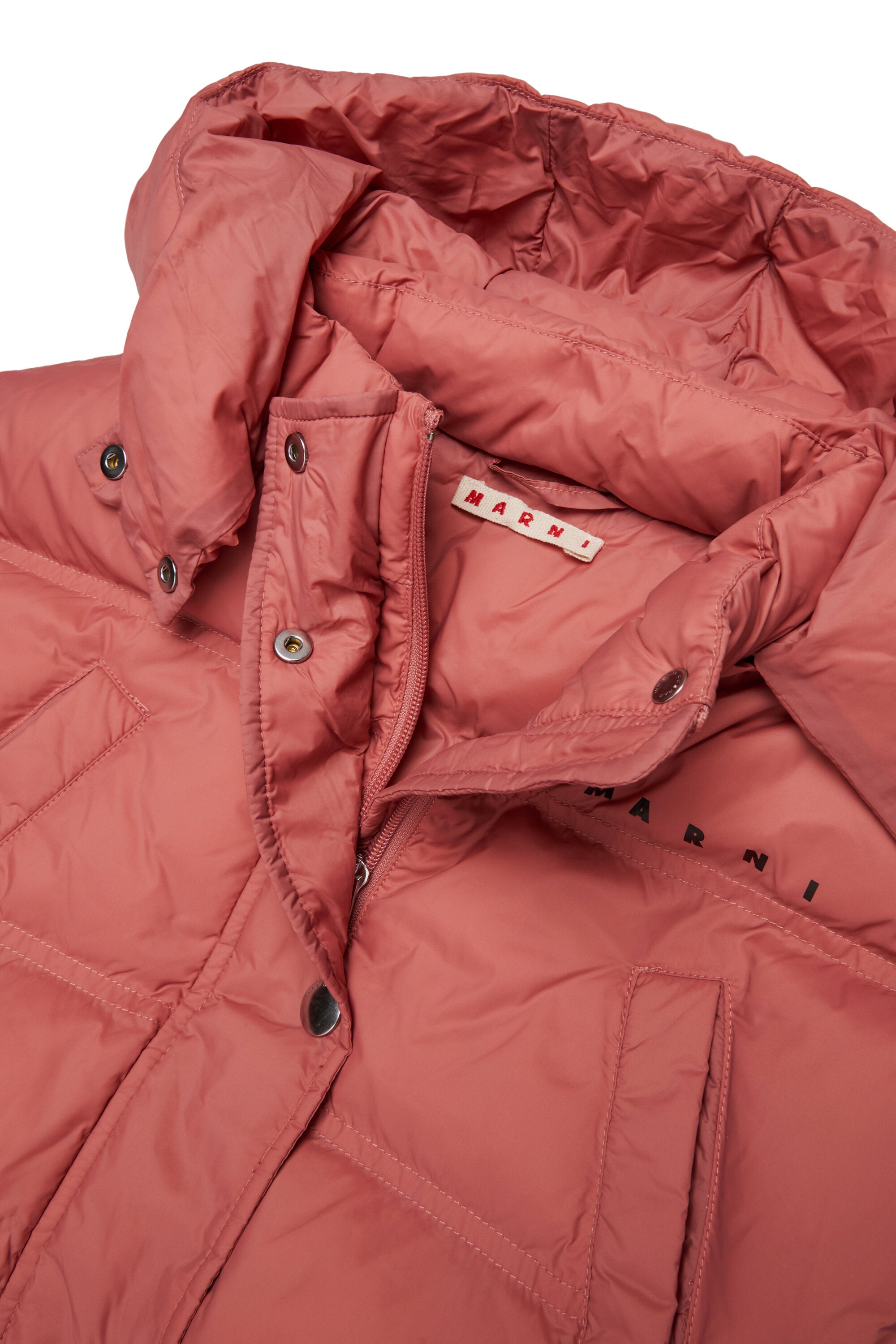 Chaqueta acolchada recortada con capucha