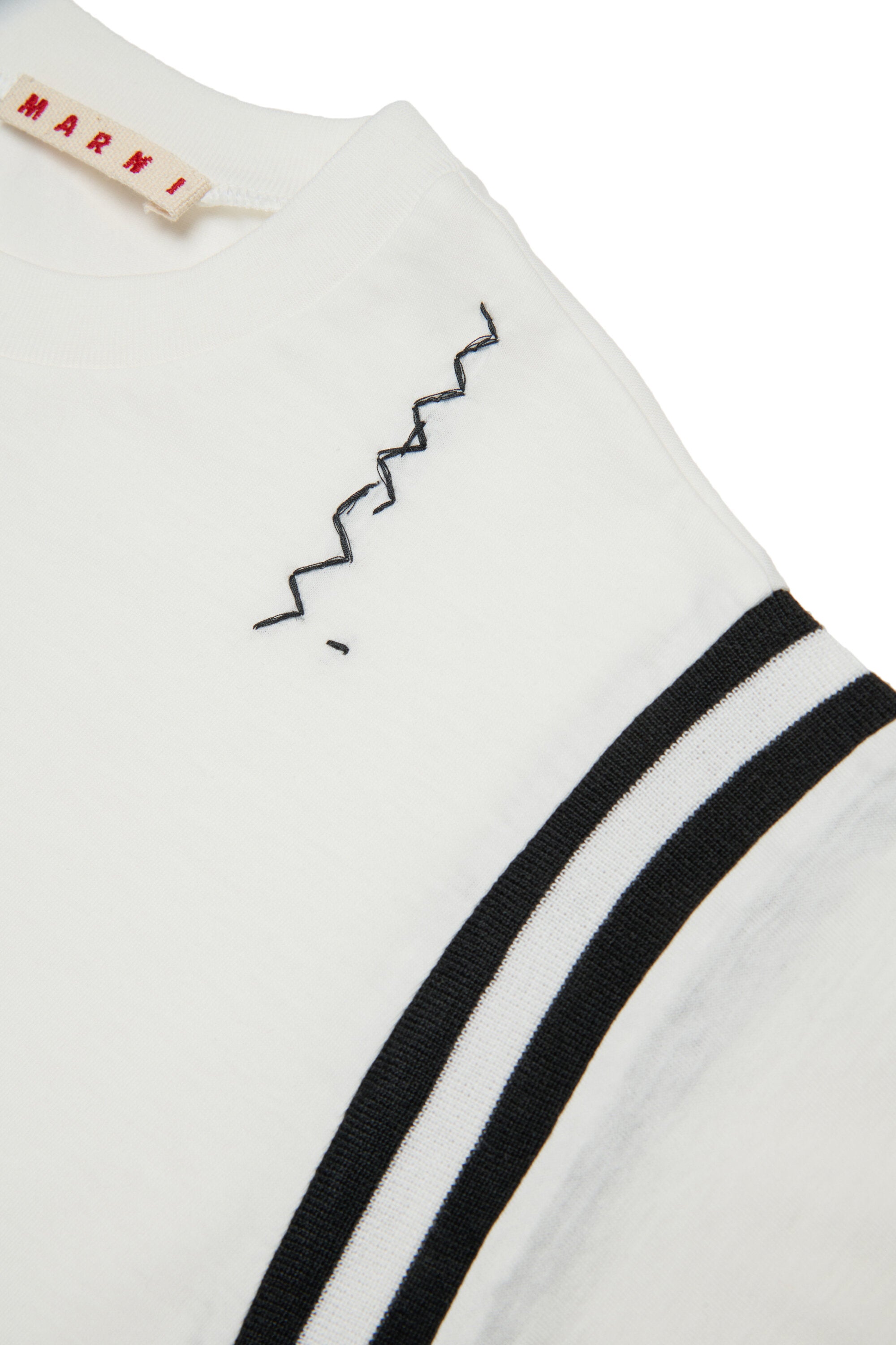 Jersey T-shirt with striped armholes