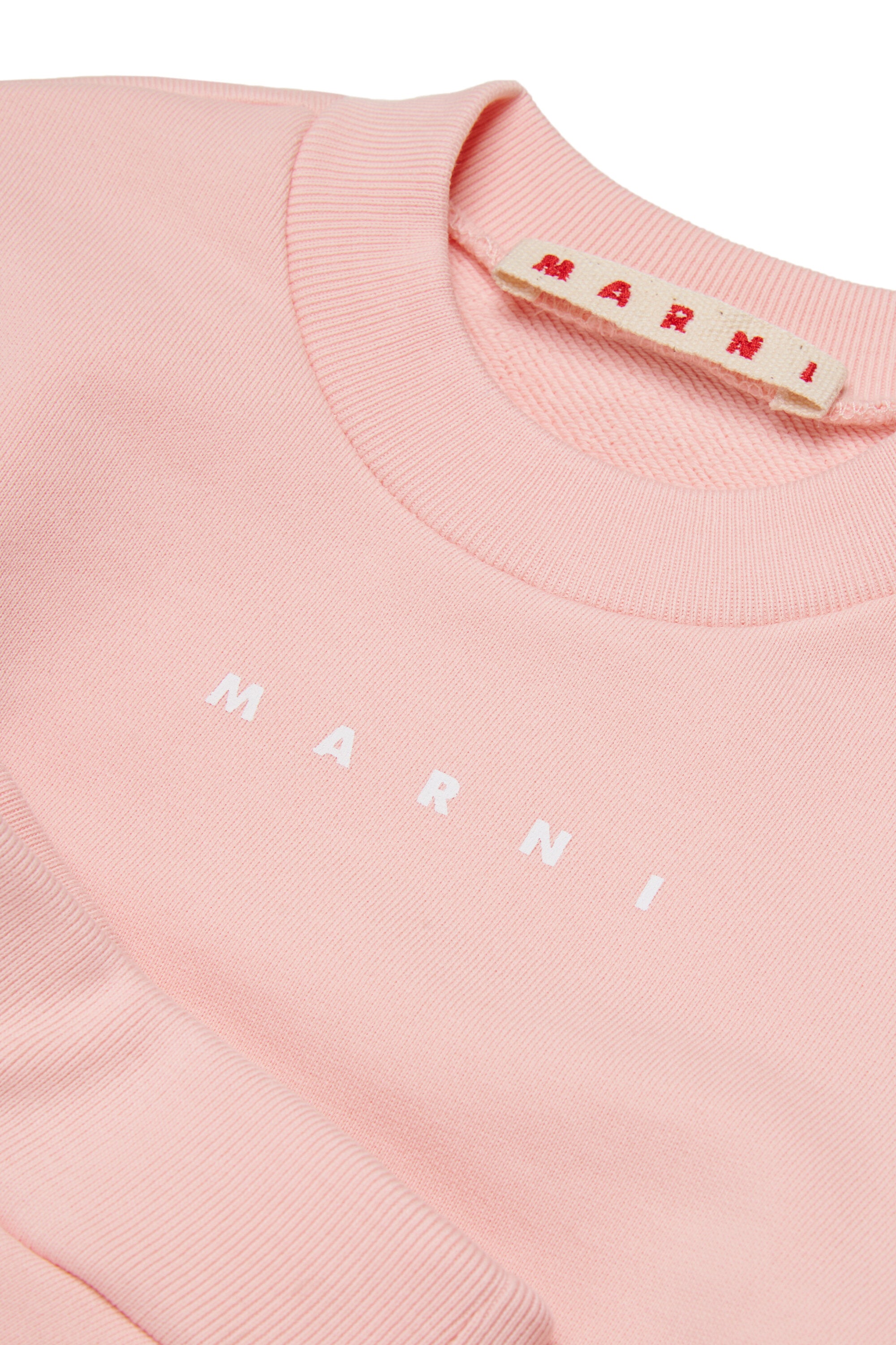 Conjunto de chándal con logo institucional