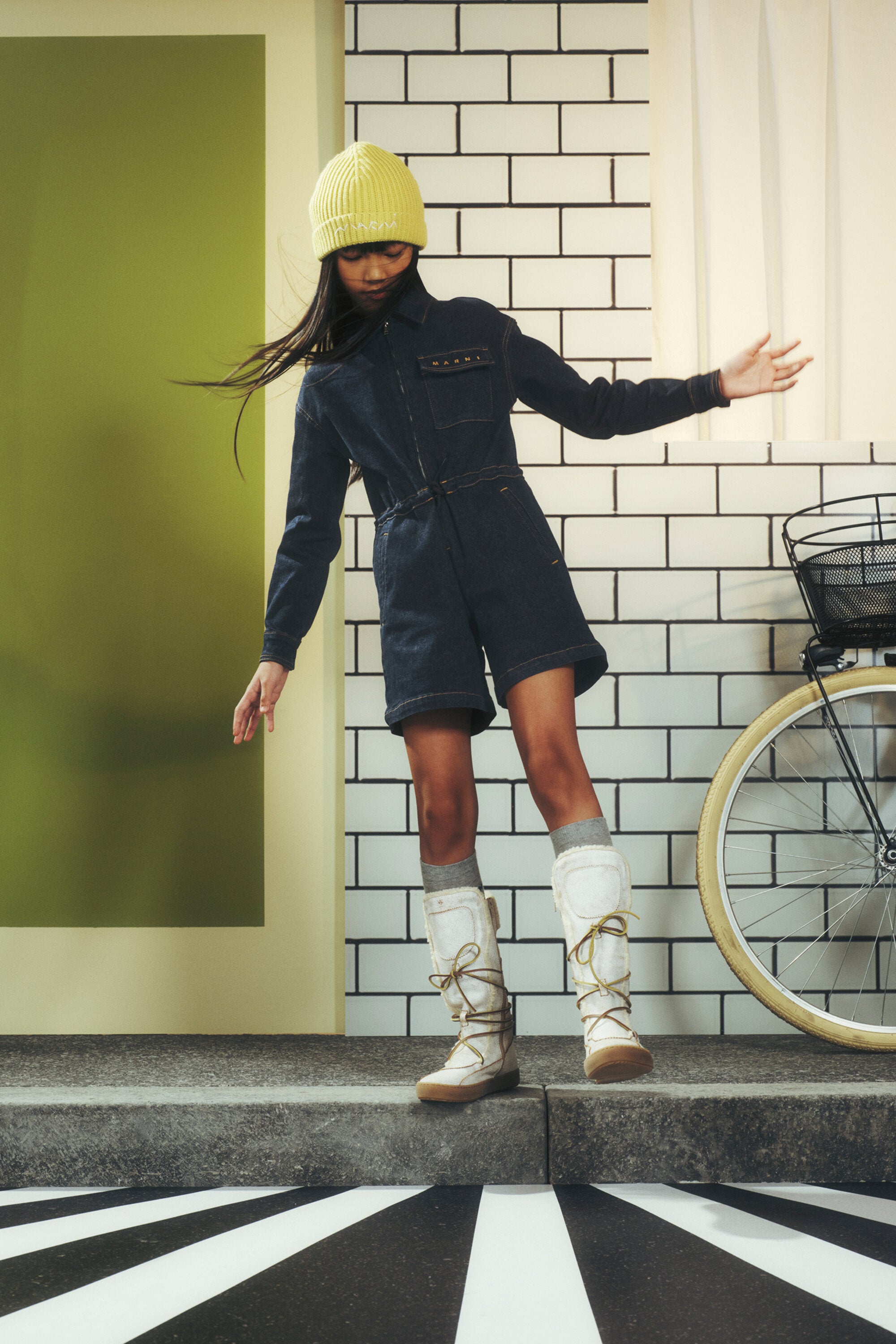 Mono denim jaspeado con cordón