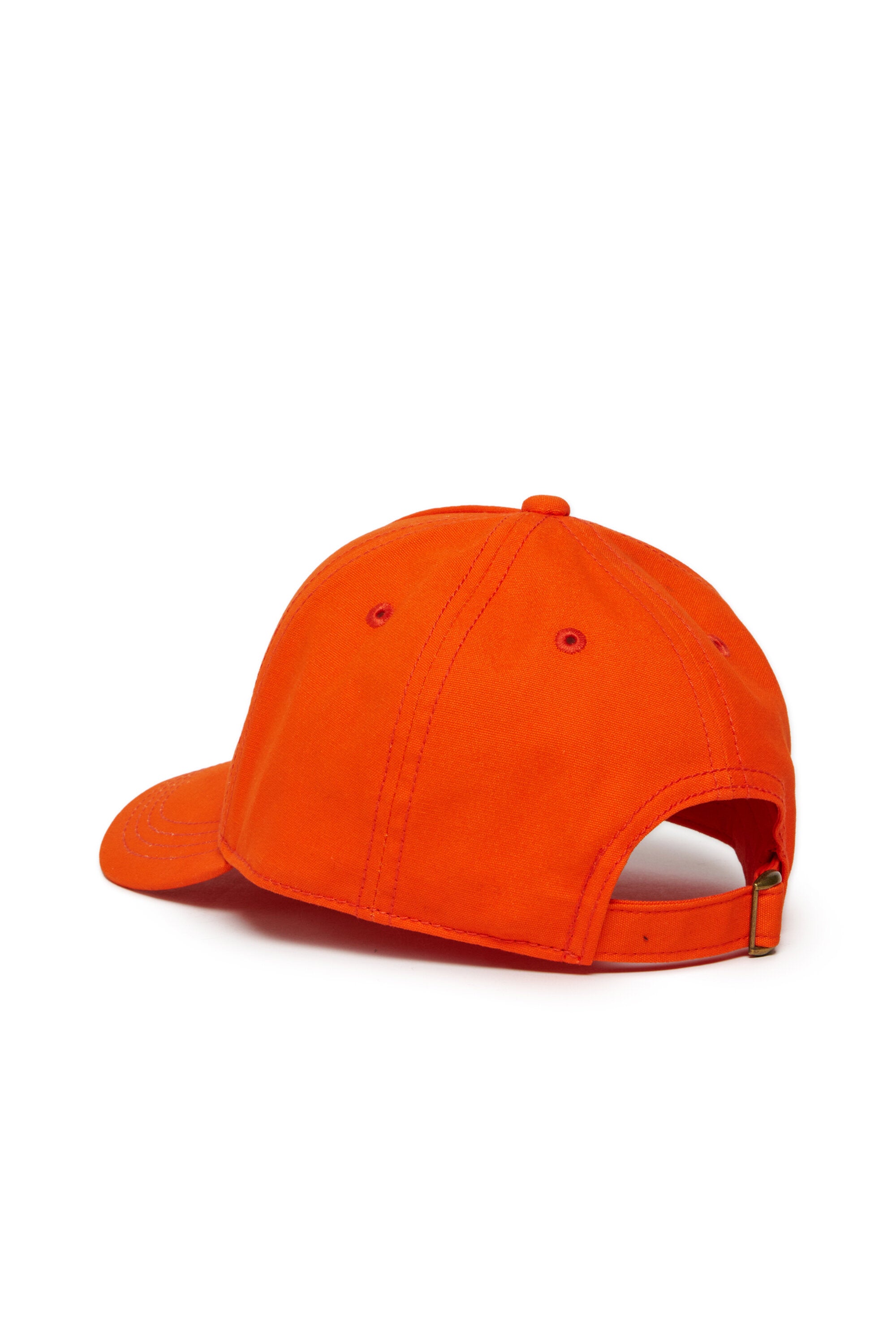 Gorra de béisbol con marca de gabardina