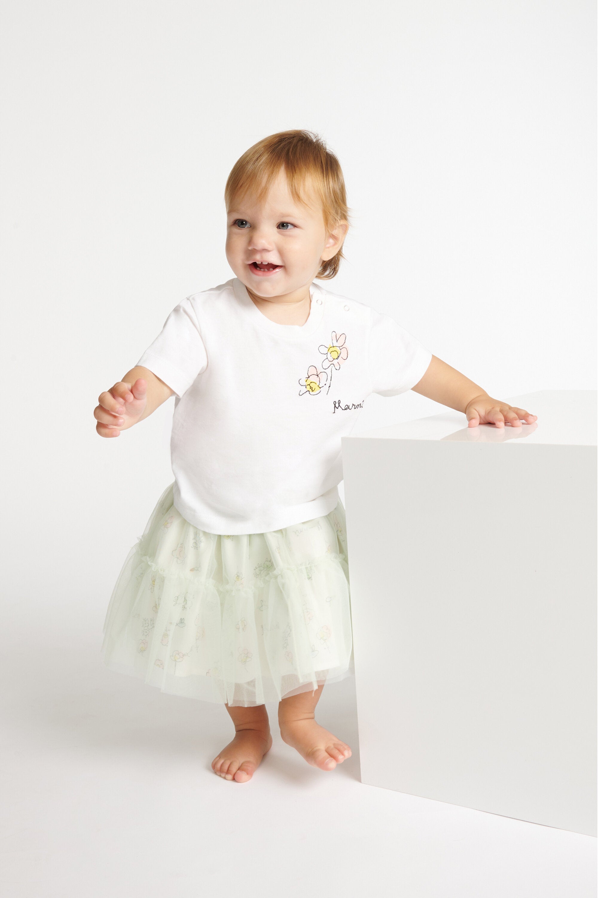 Tulle skirt with floral pattern