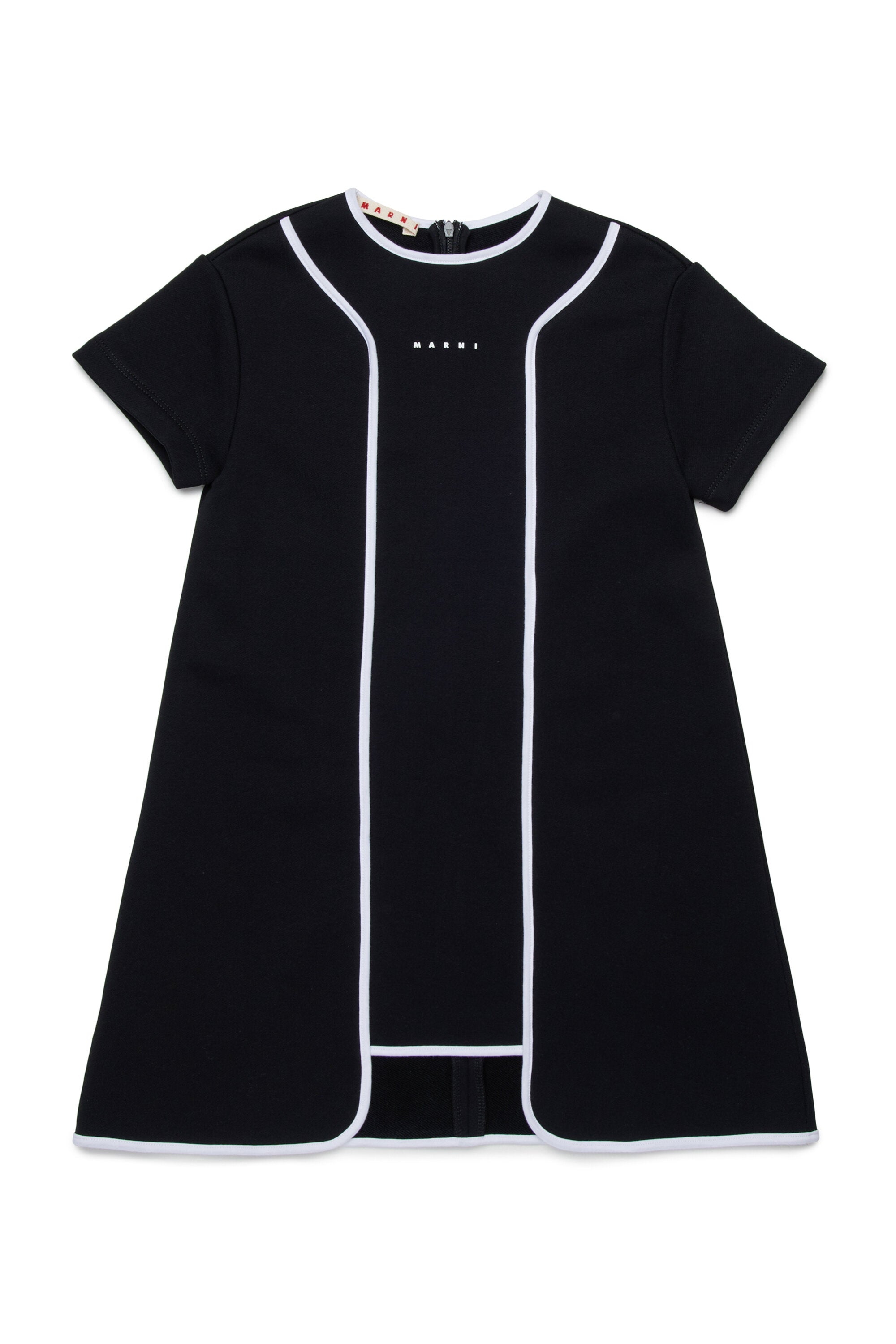 Vestido de manga corta y línea recta