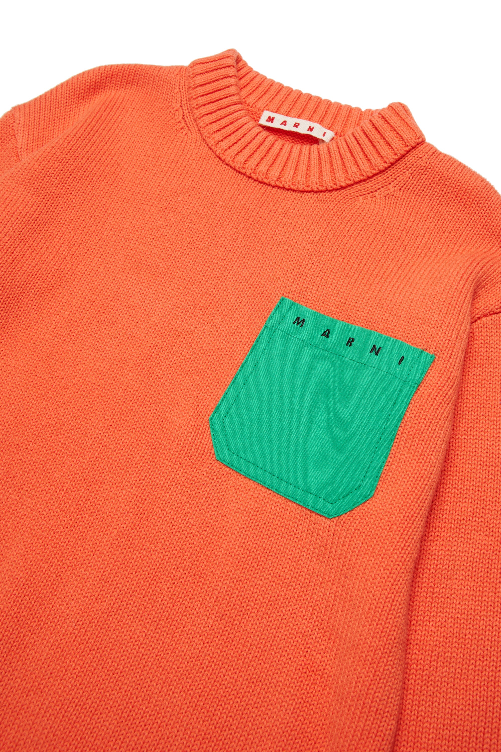Jersey de cuello redondo con bolsillo y logo