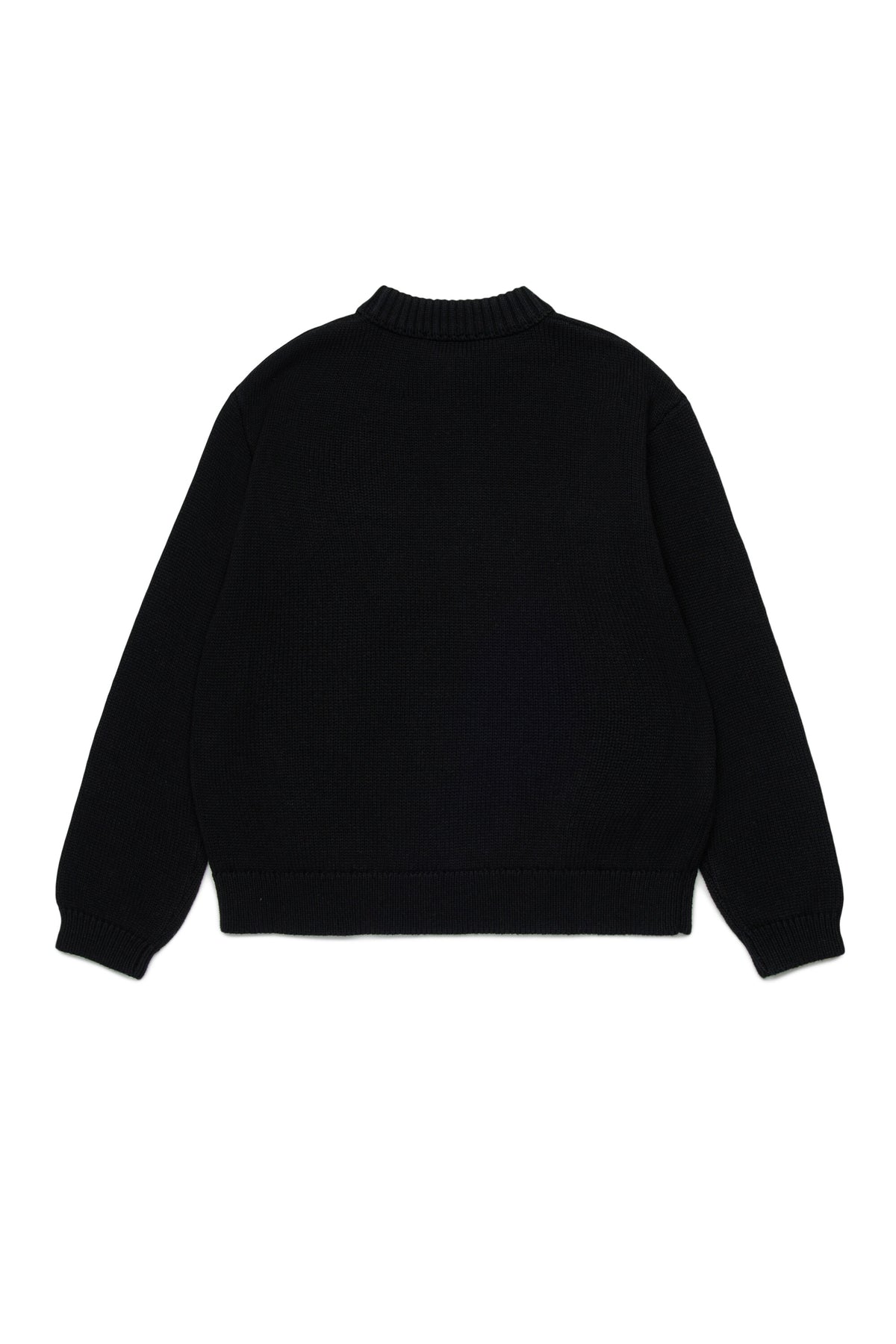 Crew neck pullover with chest pocket and logo
